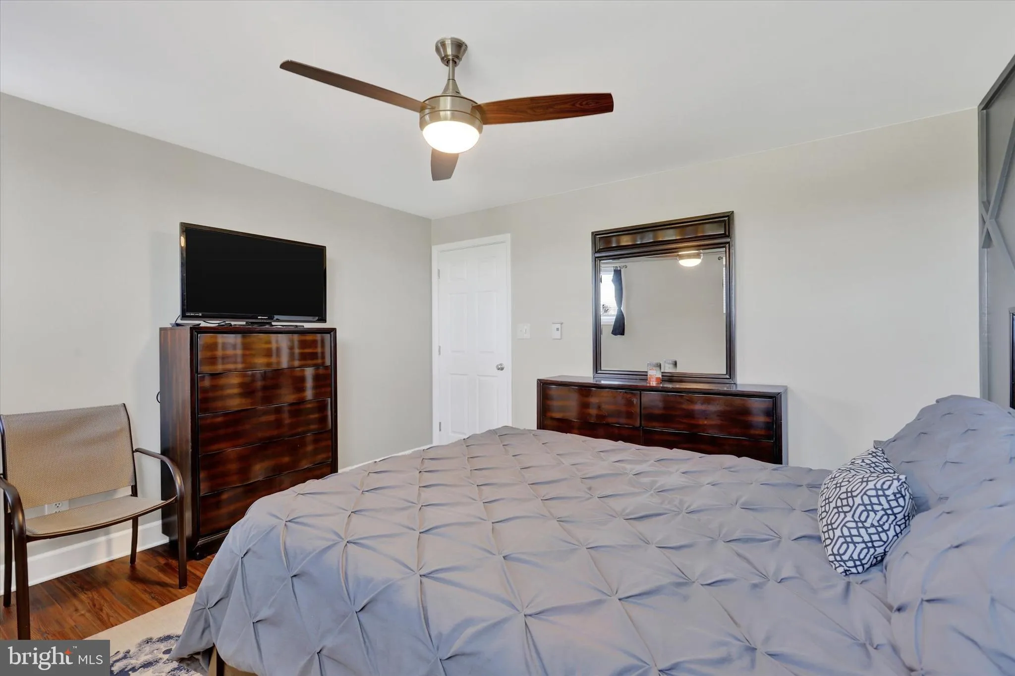 Shippensburg, Pennsylvania 17257, United States, 4 Bedrooms Bedrooms, ,2 BathroomsBathrooms,Residential,Pending,26875