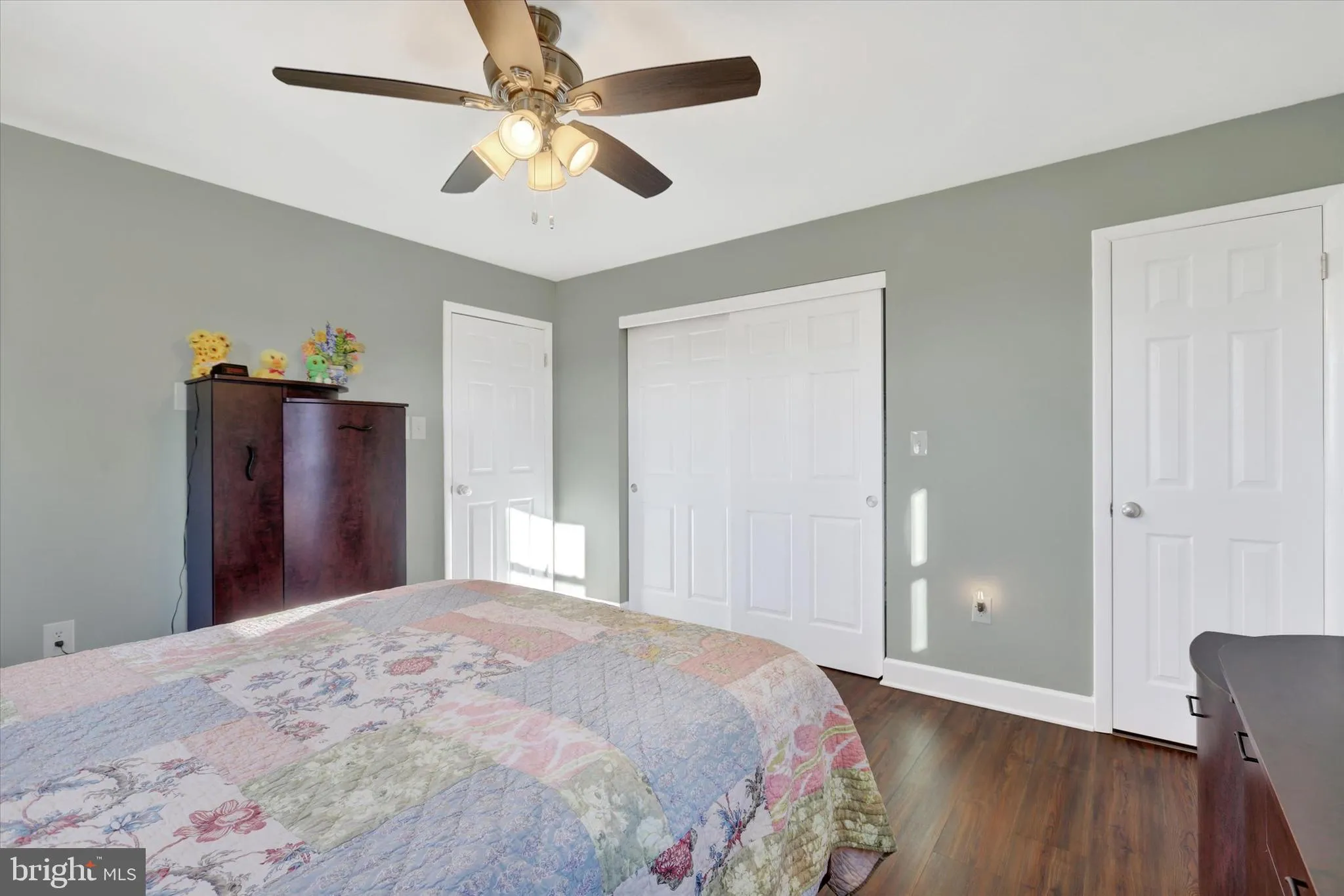 Shippensburg, Pennsylvania 17257, United States, 4 Bedrooms Bedrooms, ,2 BathroomsBathrooms,Residential,Pending,26875