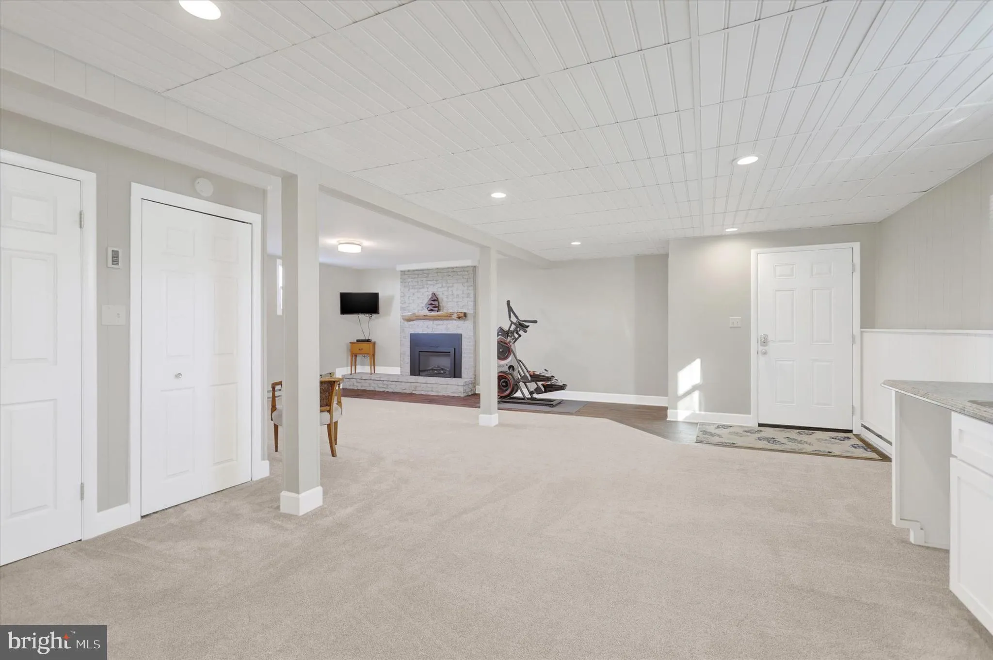 Shippensburg, Pennsylvania 17257, United States, 4 Bedrooms Bedrooms, ,2 BathroomsBathrooms,Residential,Pending,26875