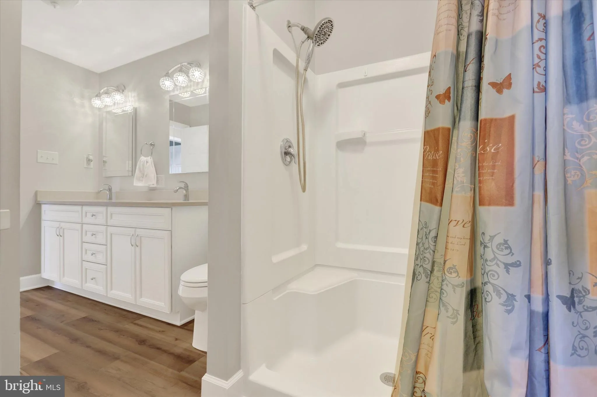 Shippensburg, Pennsylvania 17257, United States, 4 Bedrooms Bedrooms, ,2 BathroomsBathrooms,Residential,Pending,26875