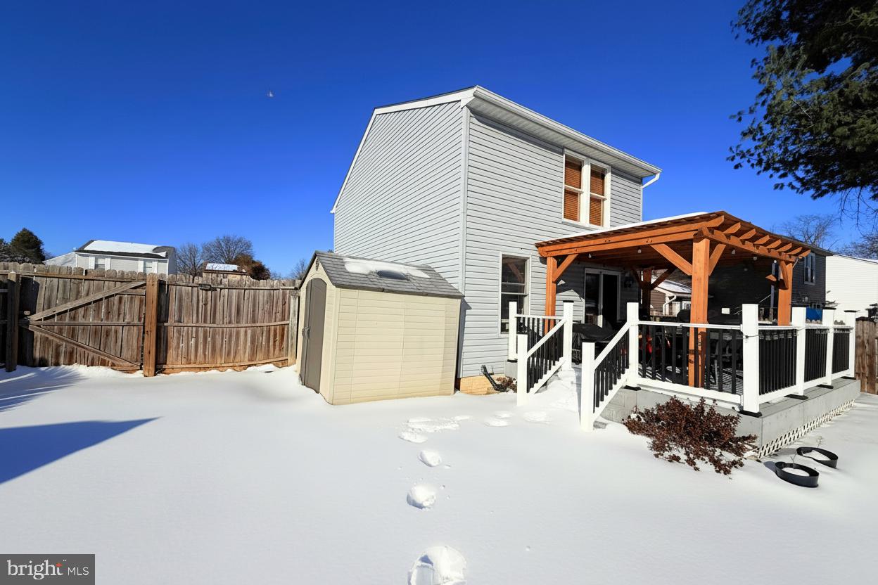 WILLOWCREST - Residential