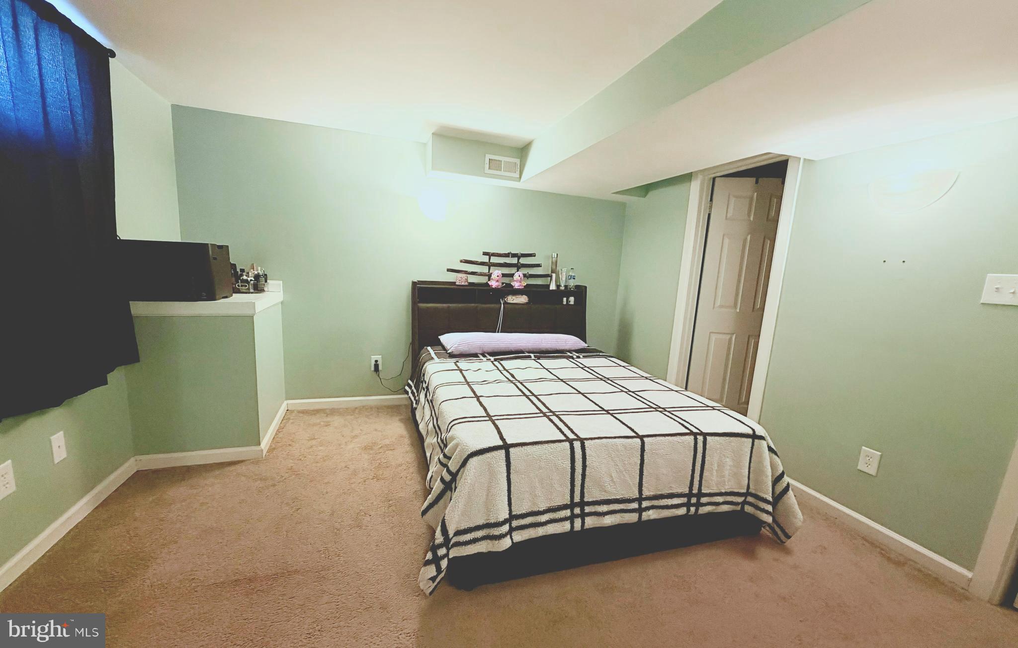 WILLOWCREST - Residential