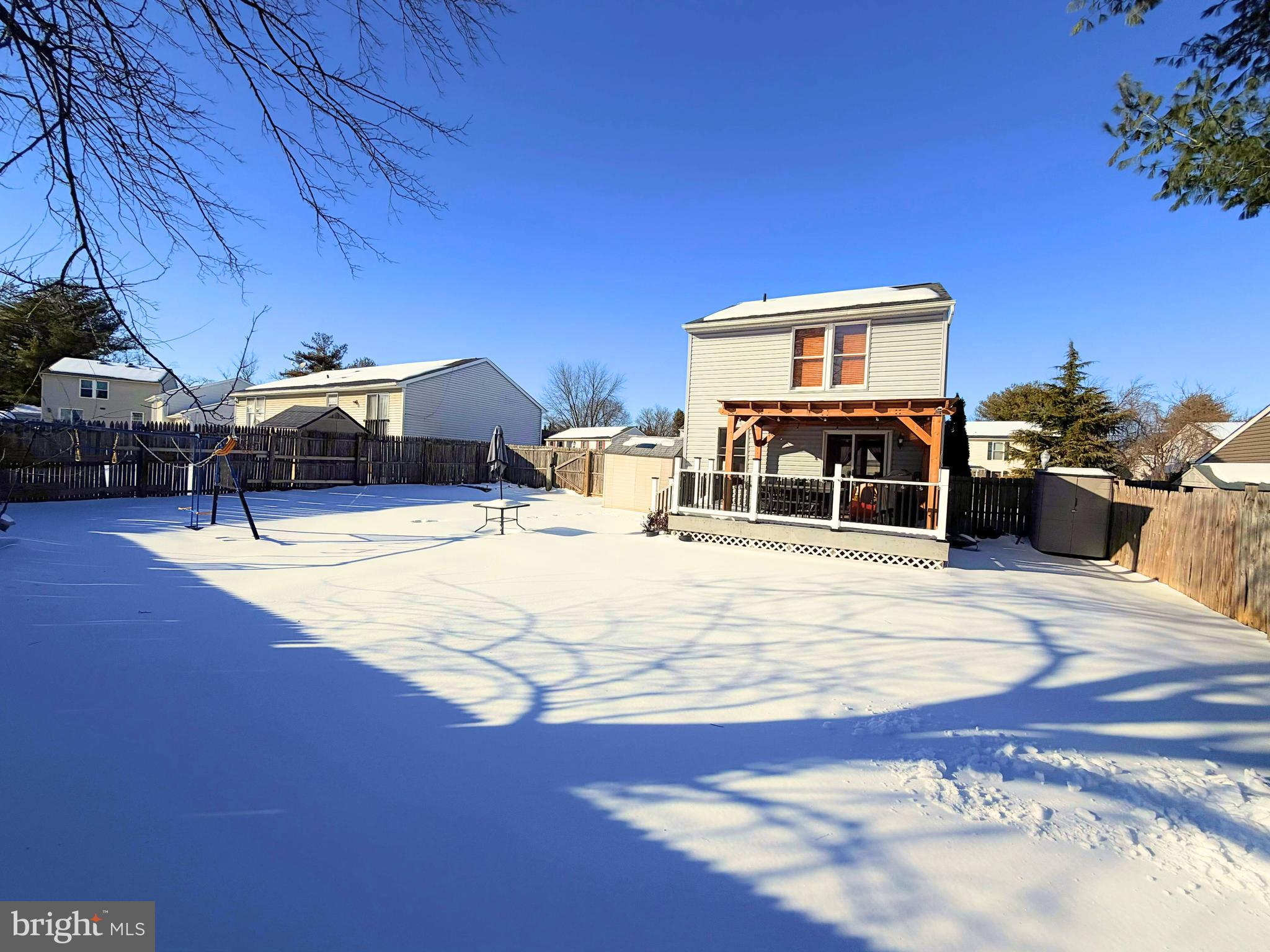 WILLOWCREST - Residential