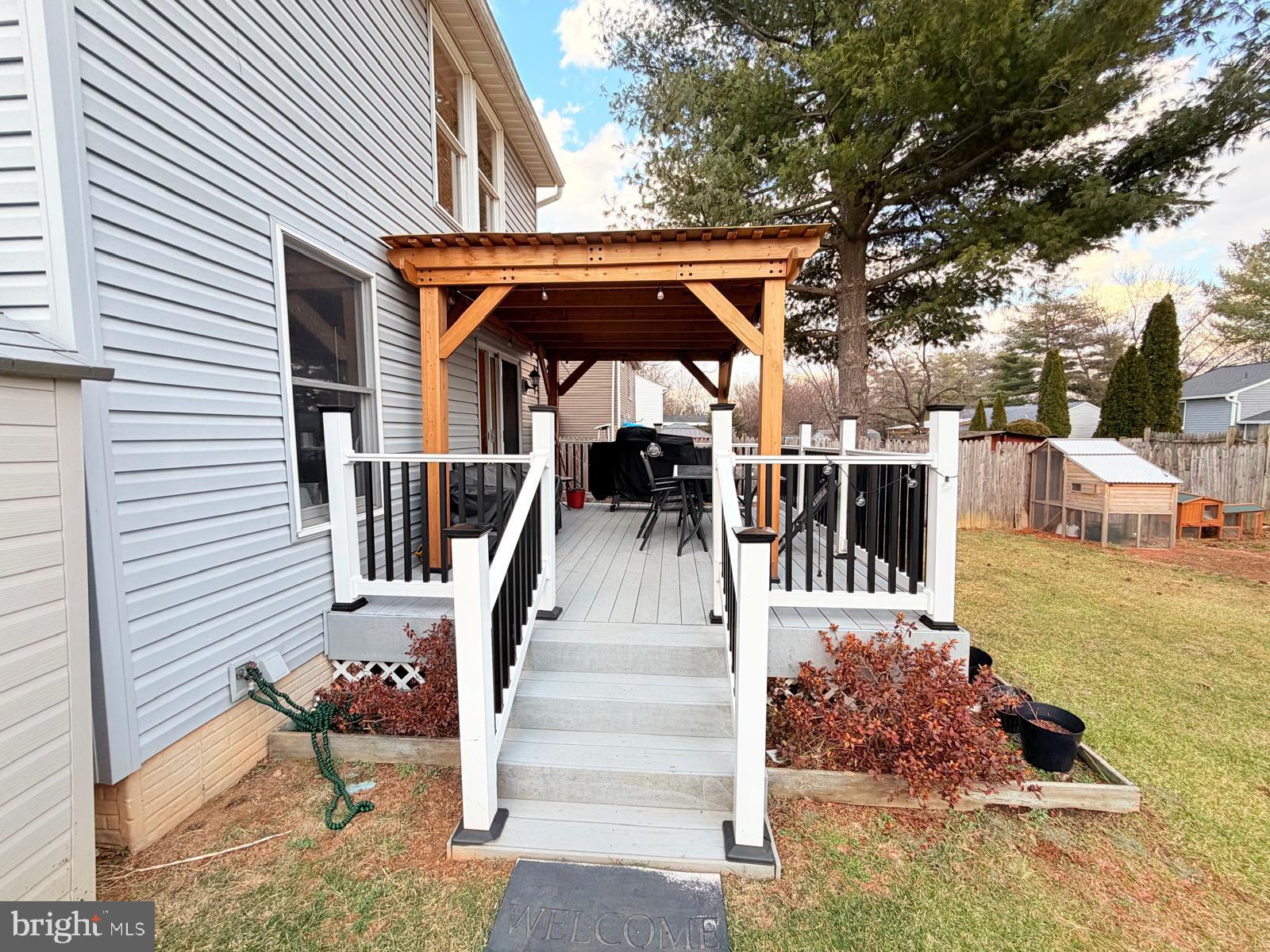 WILLOWCREST - Residential