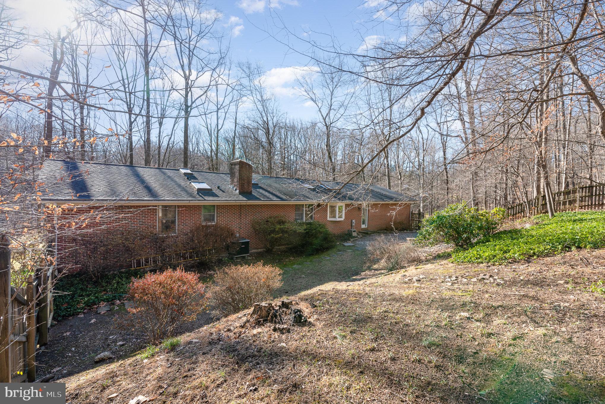 HAMPTON GARDENS - Residential