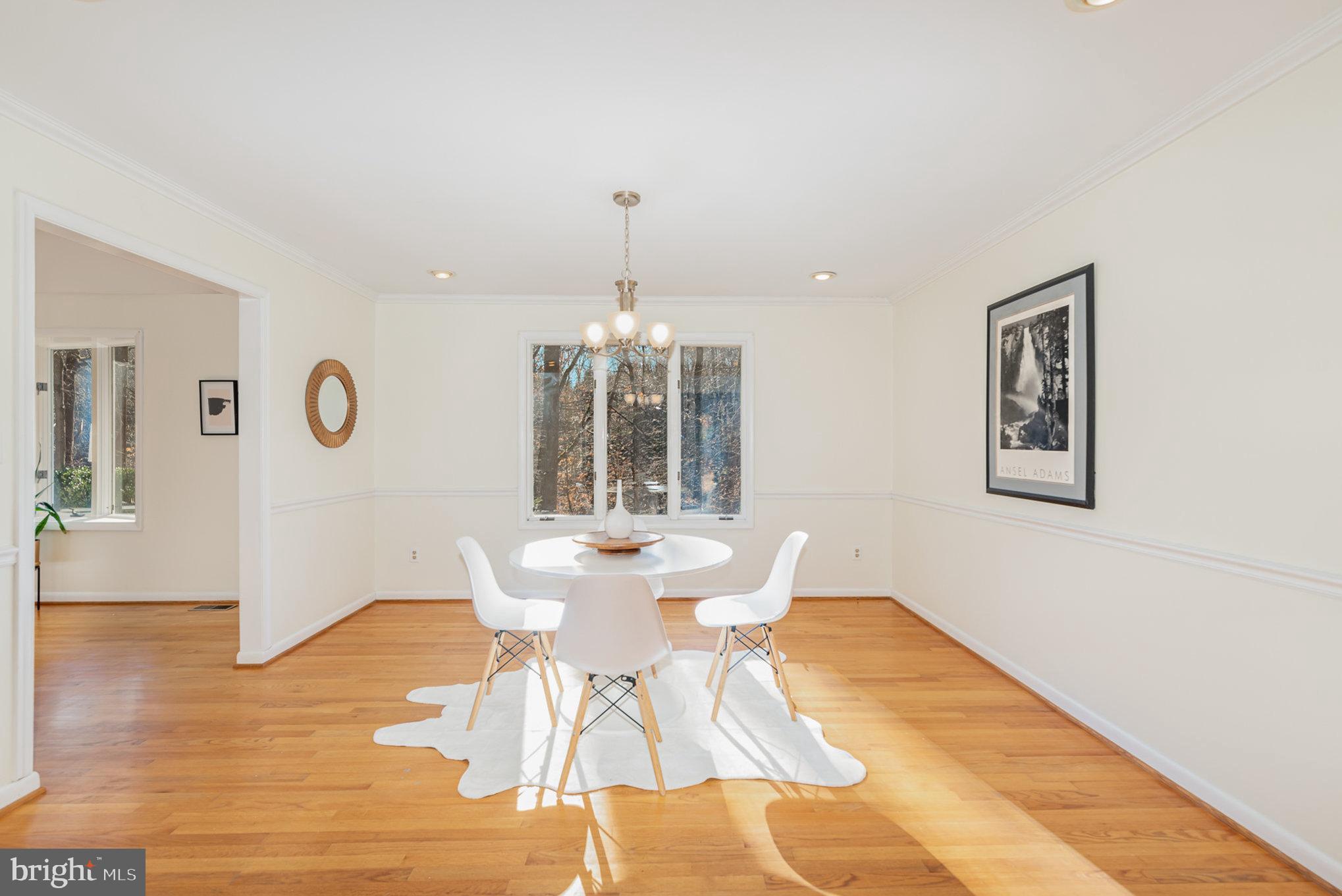 HAMPTON GARDENS - Residential