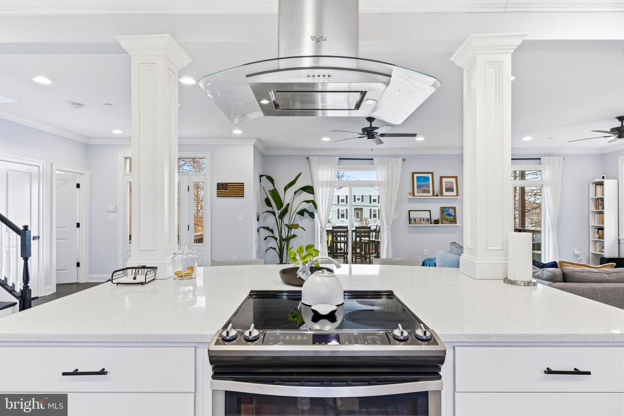 BOWLEYS QUARTERS - Residential