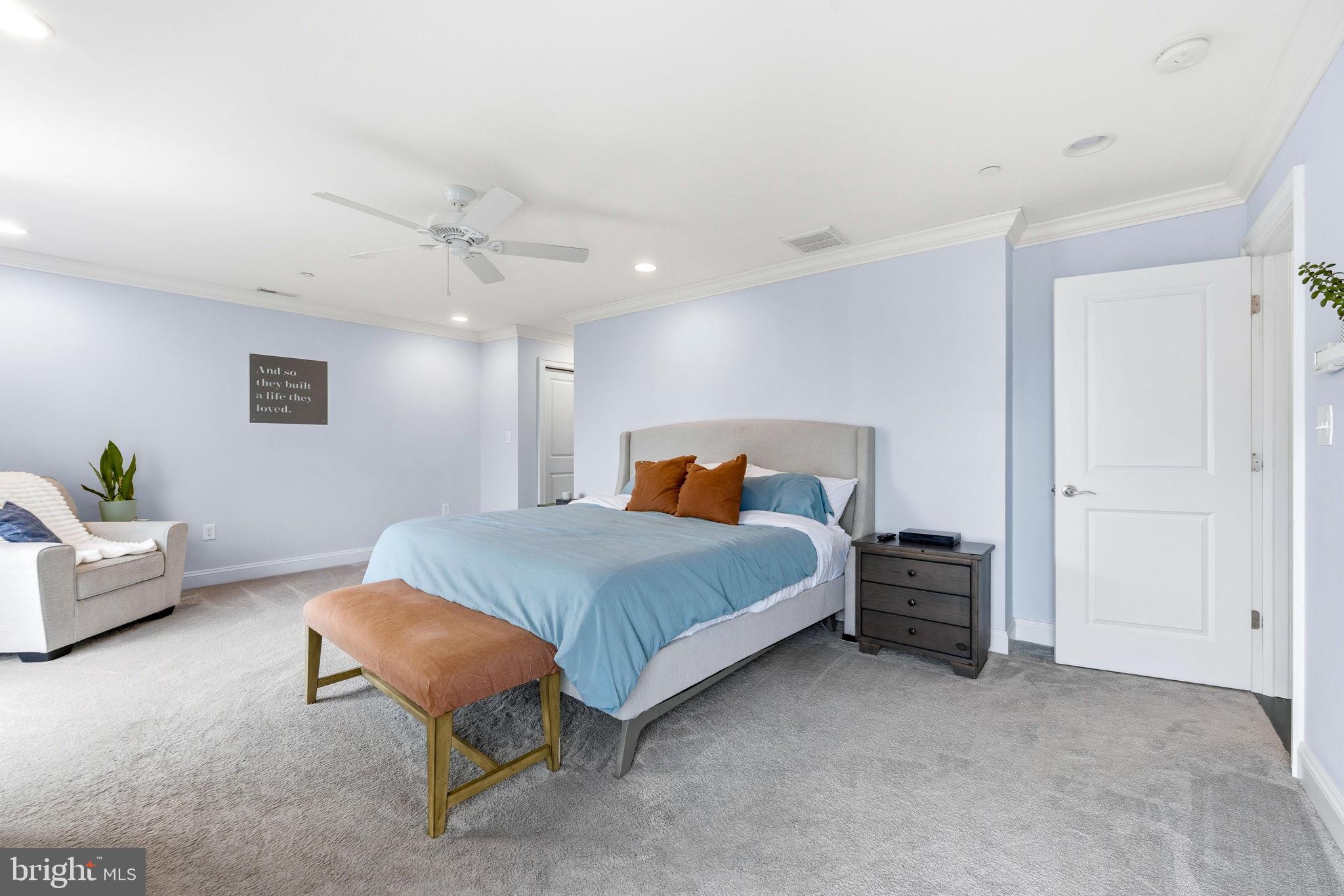 BOWLEYS QUARTERS - Residential