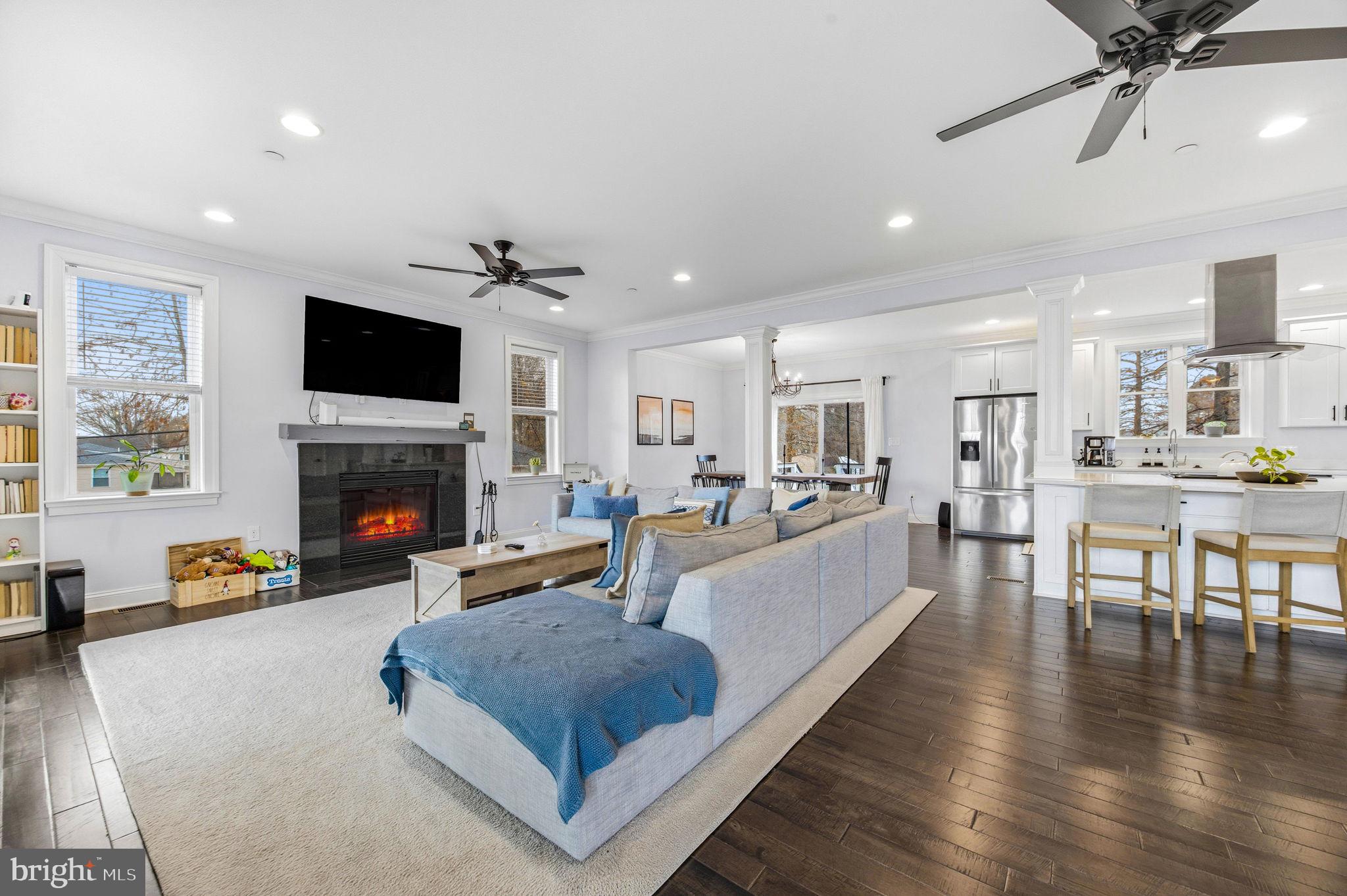 BOWLEYS QUARTERS - Residential