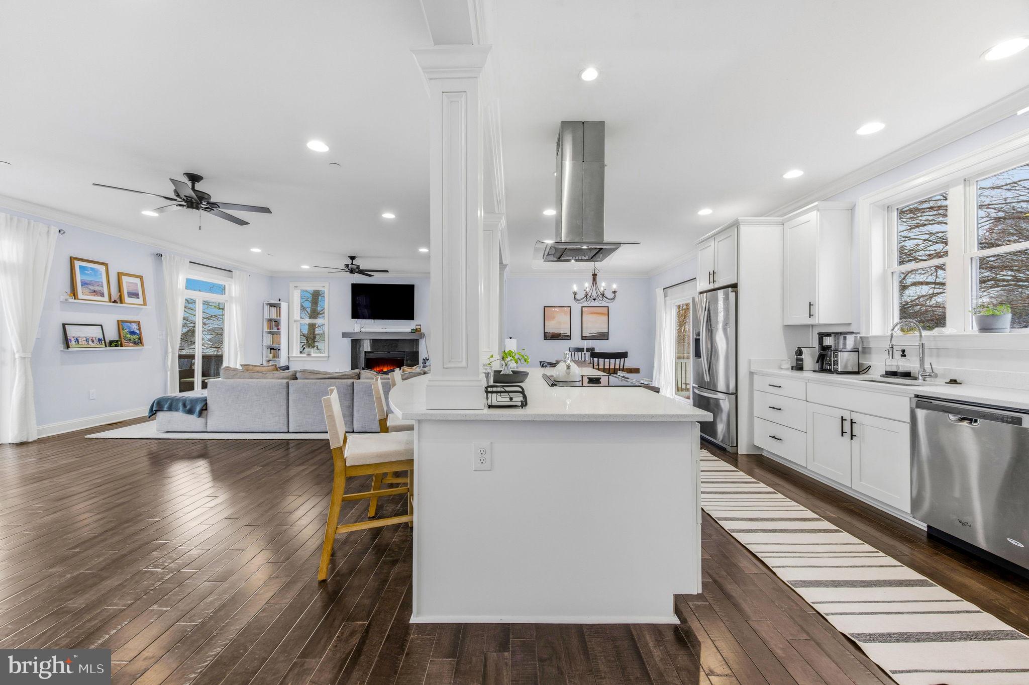 BOWLEYS QUARTERS - Residential