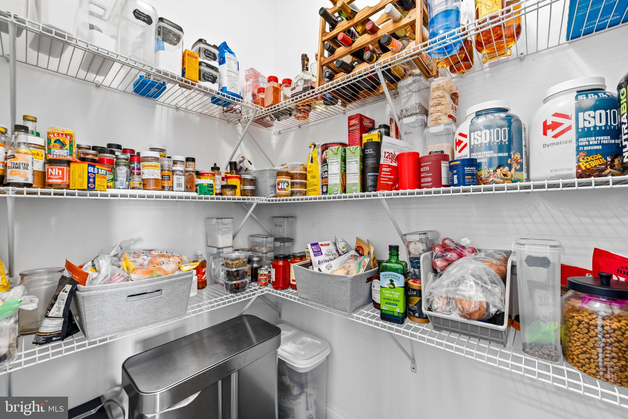 BOWLEYS QUARTERS - Residential