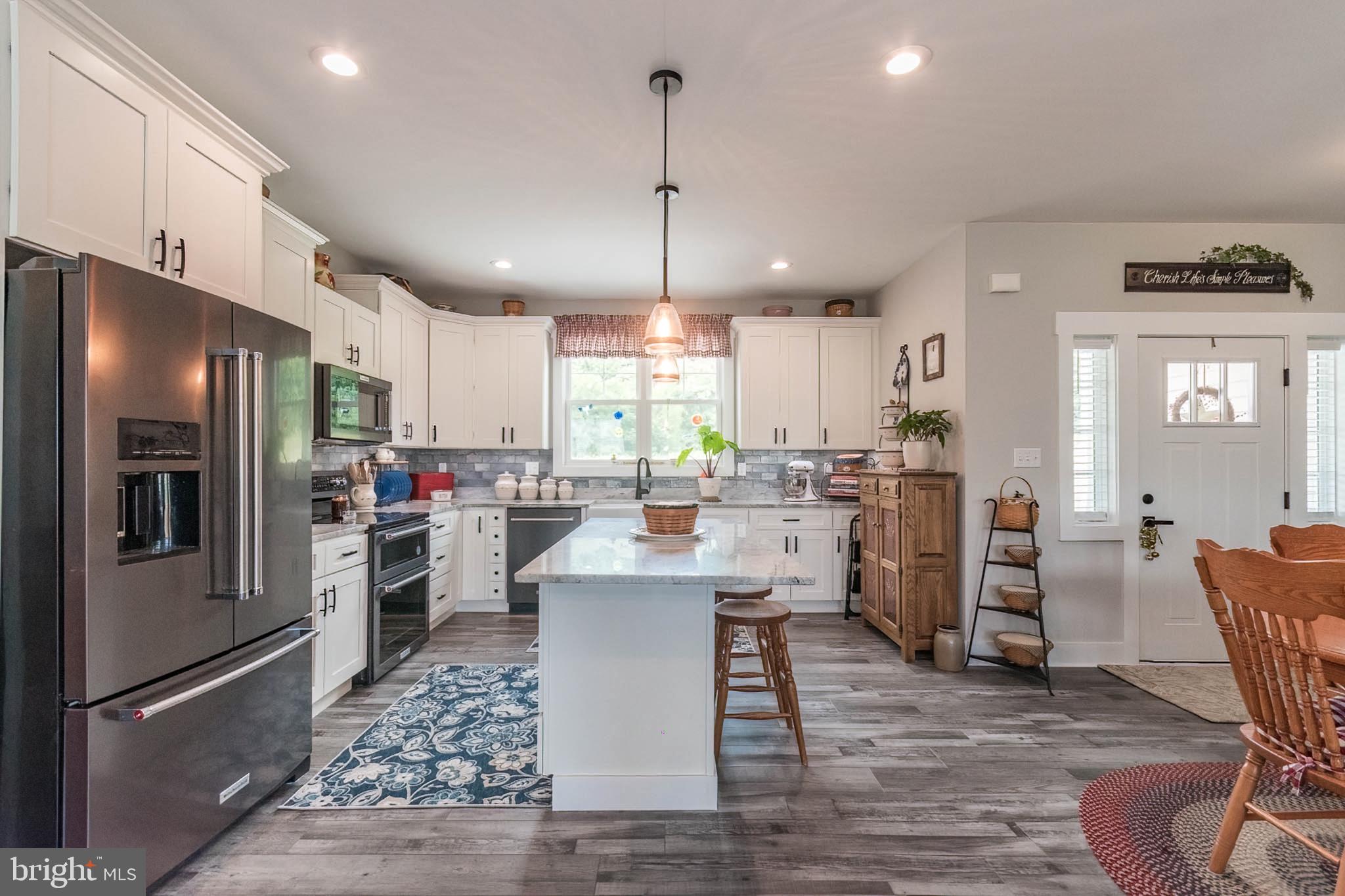 BROOKSIDE - Residential