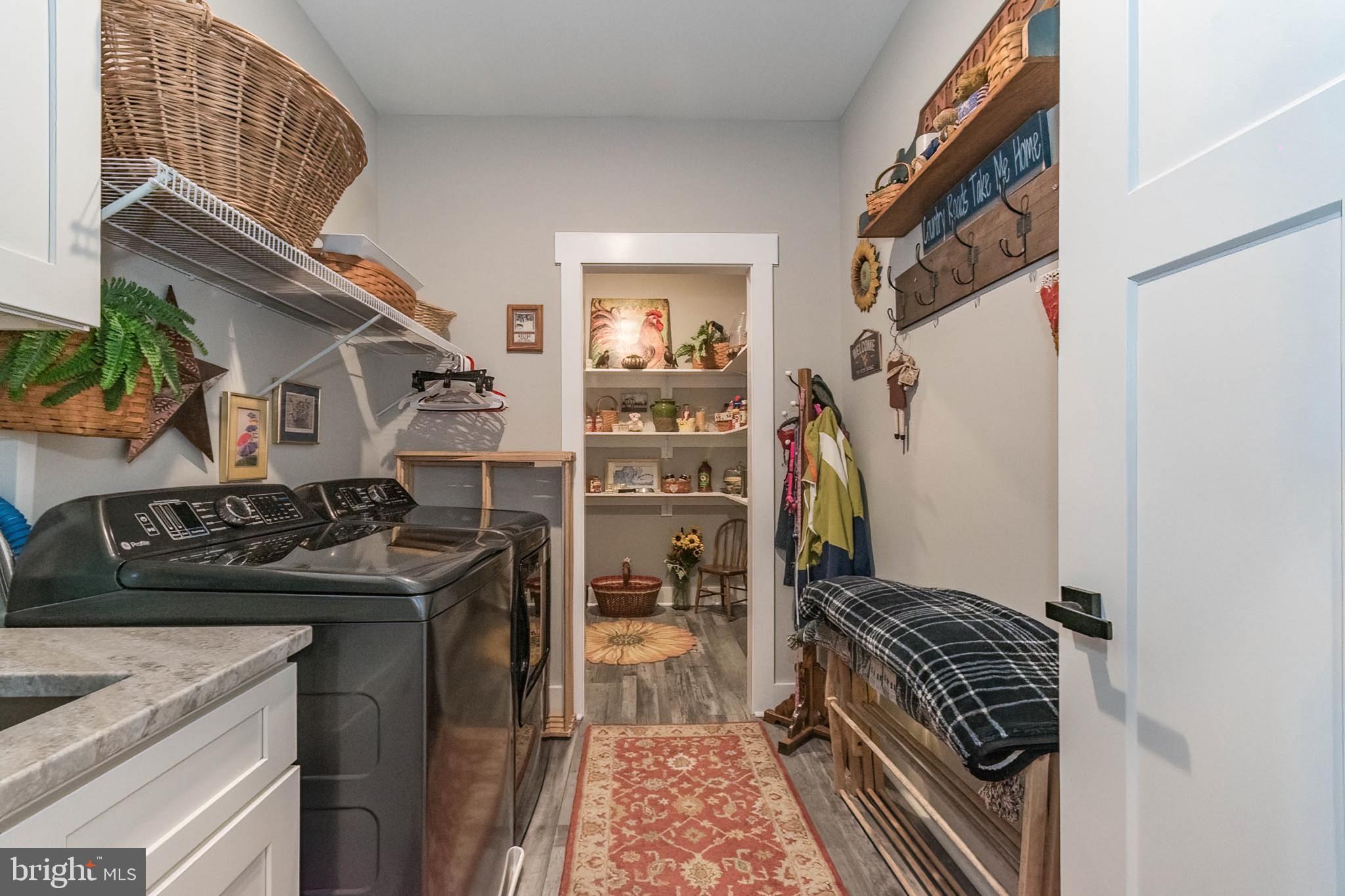 BROOKSIDE - Residential