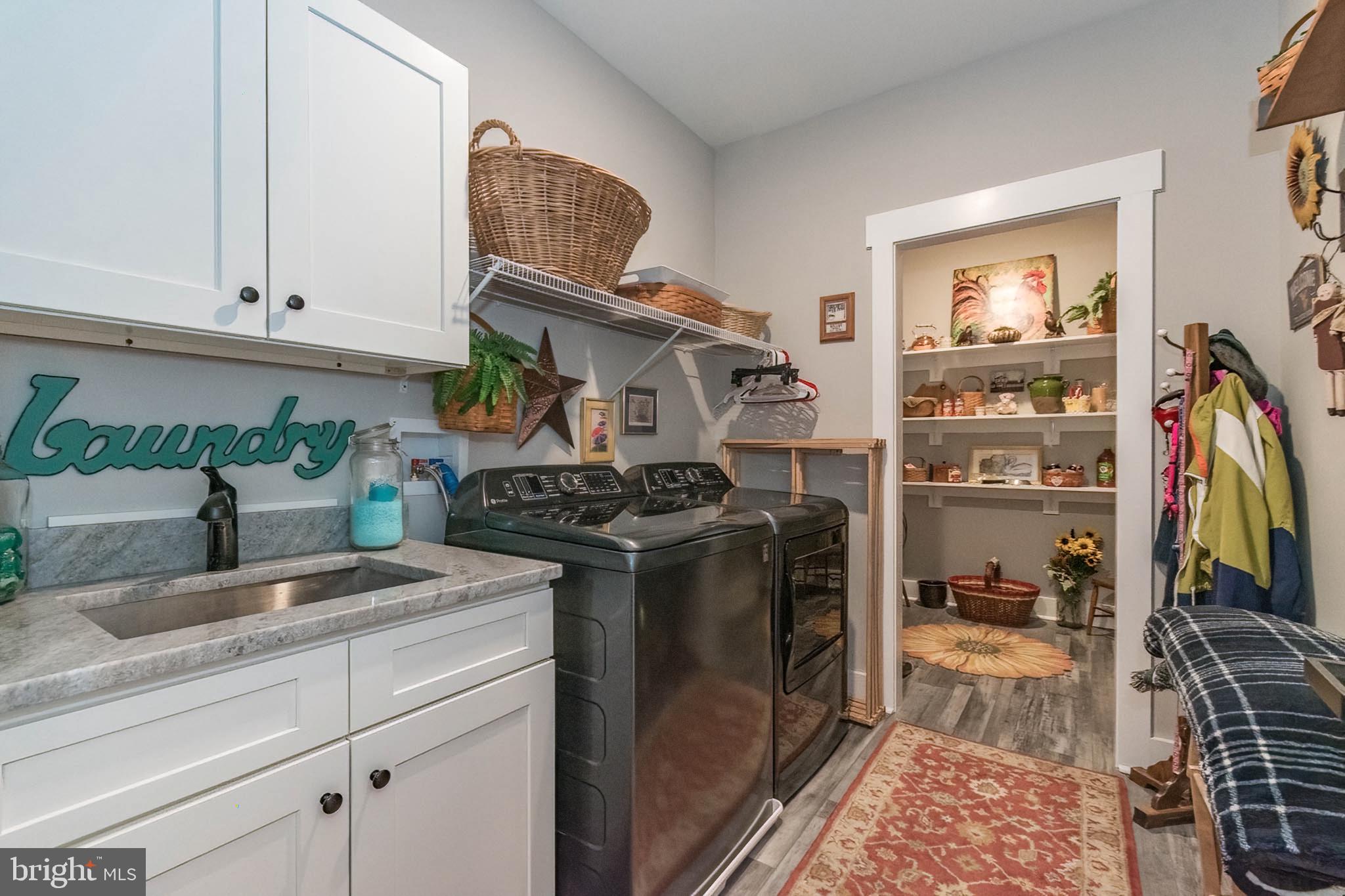 BROOKSIDE - Residential