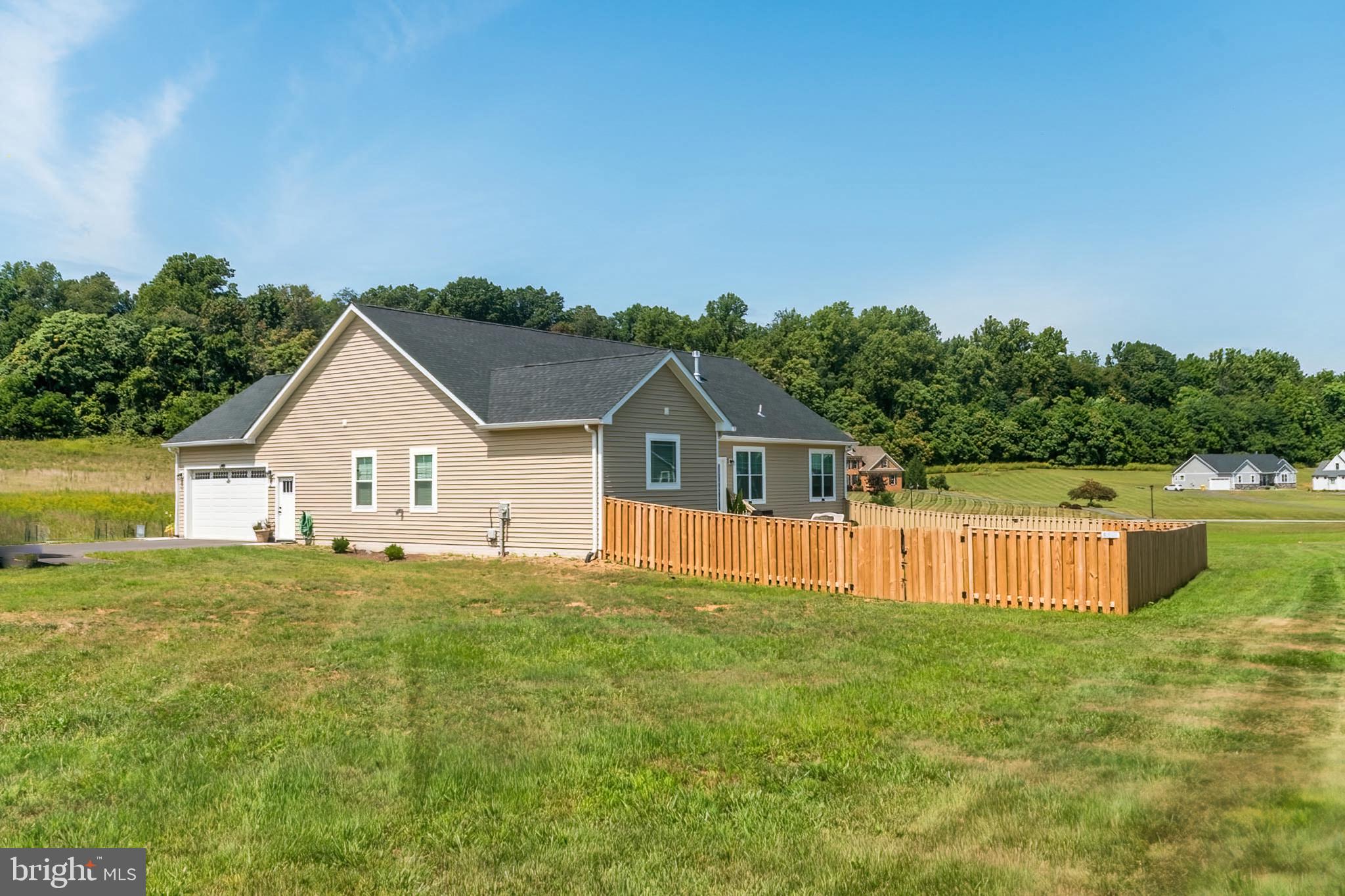 BROOKSIDE - Residential