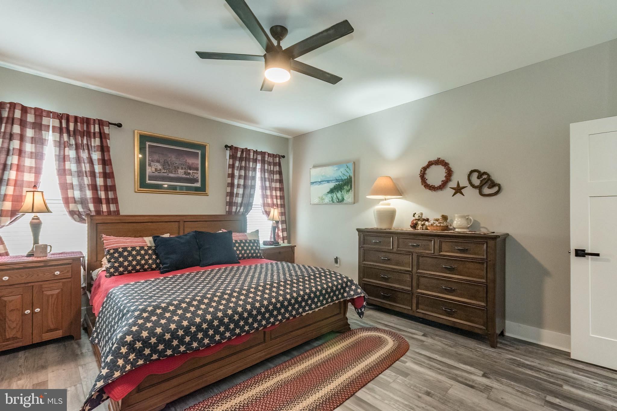 BROOKSIDE - Residential