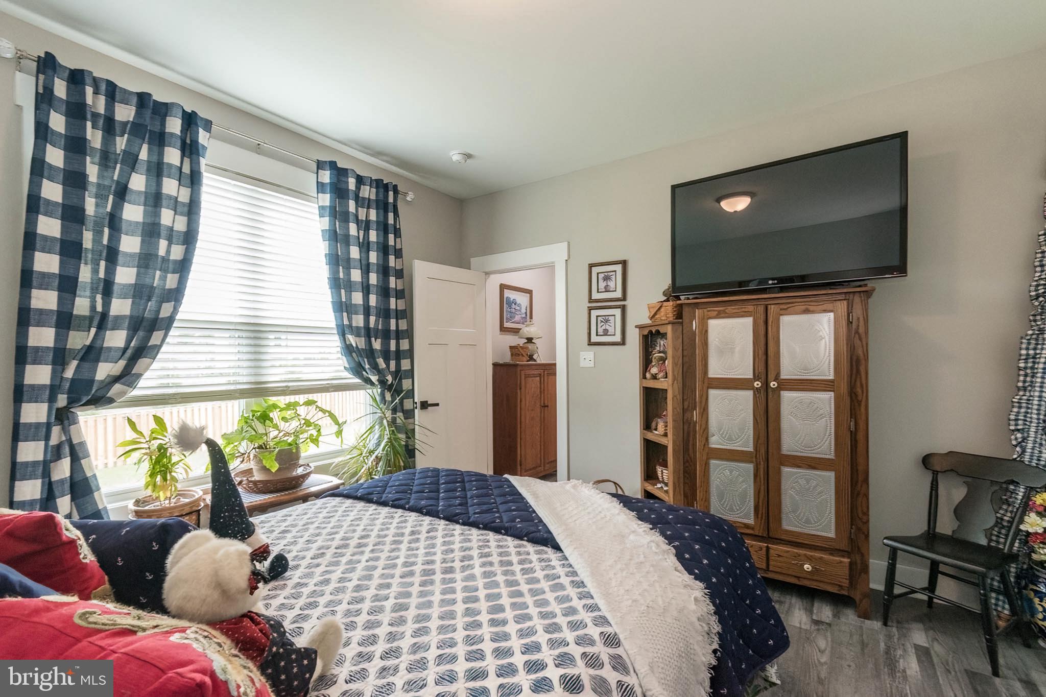 BROOKSIDE - Residential