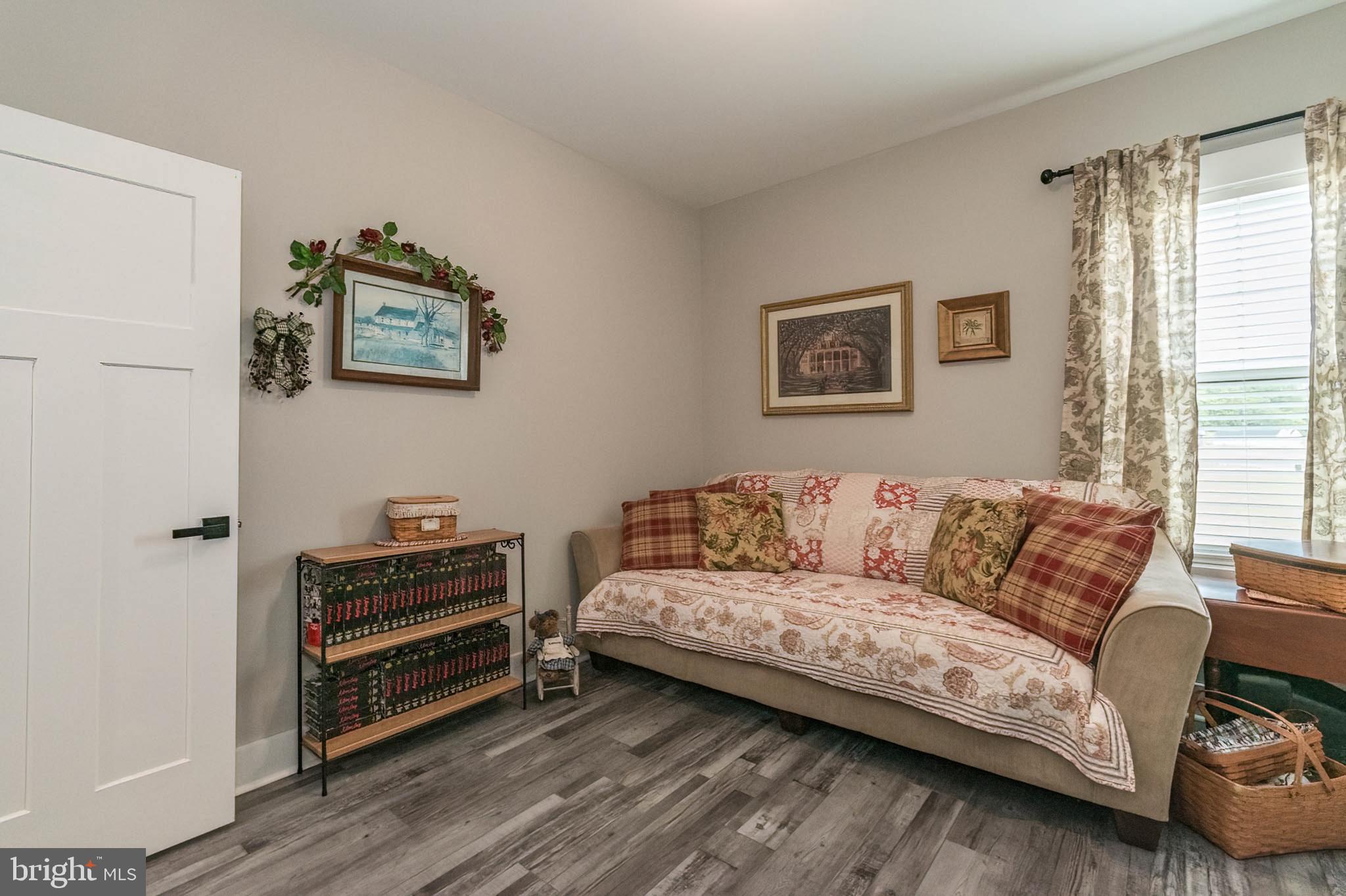 BROOKSIDE - Residential