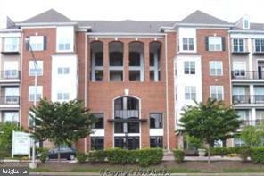 FITZ AT ROCKVILLE TOWN C - Residential Lease