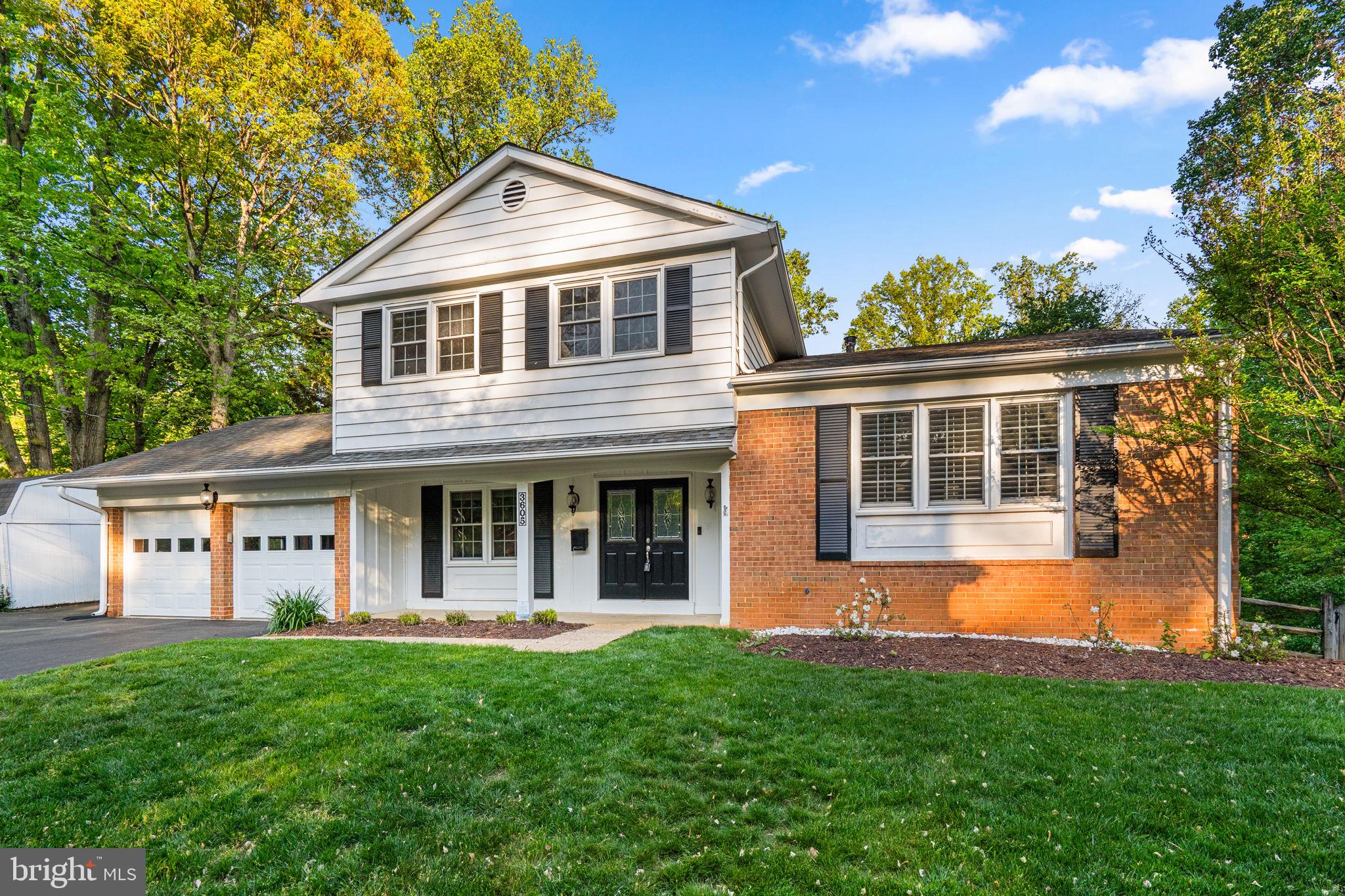 CAMELOT - Residential