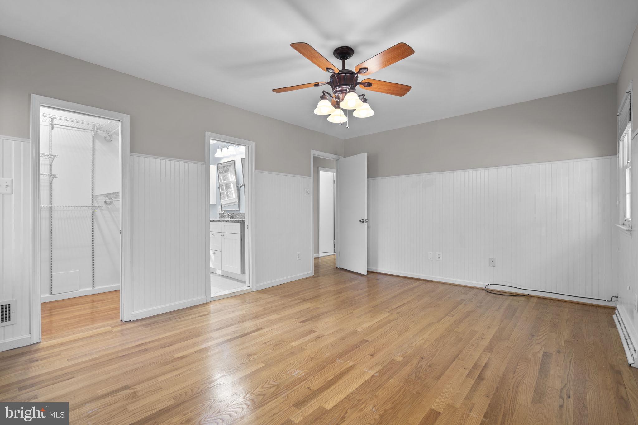 CAMELOT - Residential