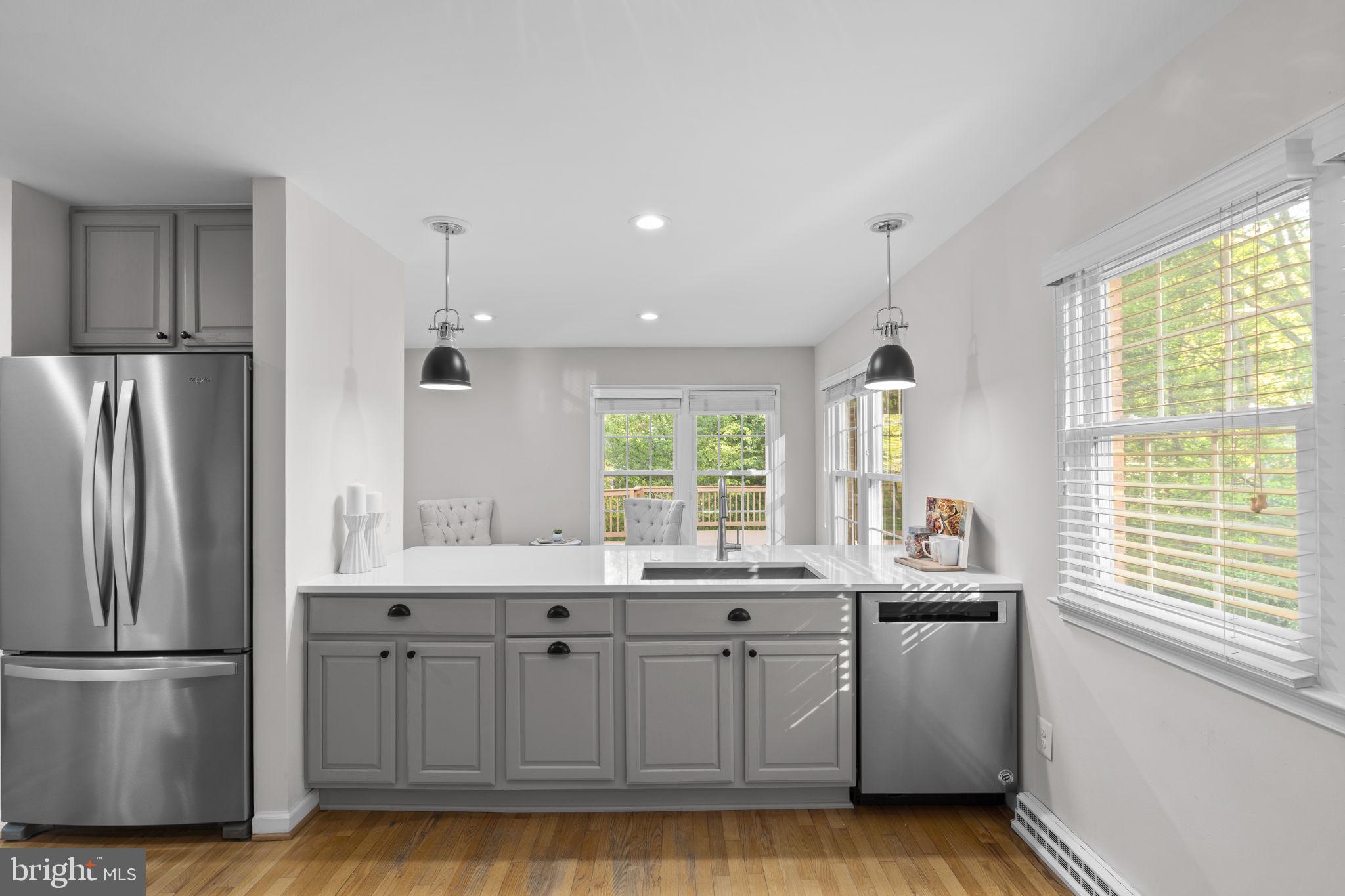 CAMELOT - Residential