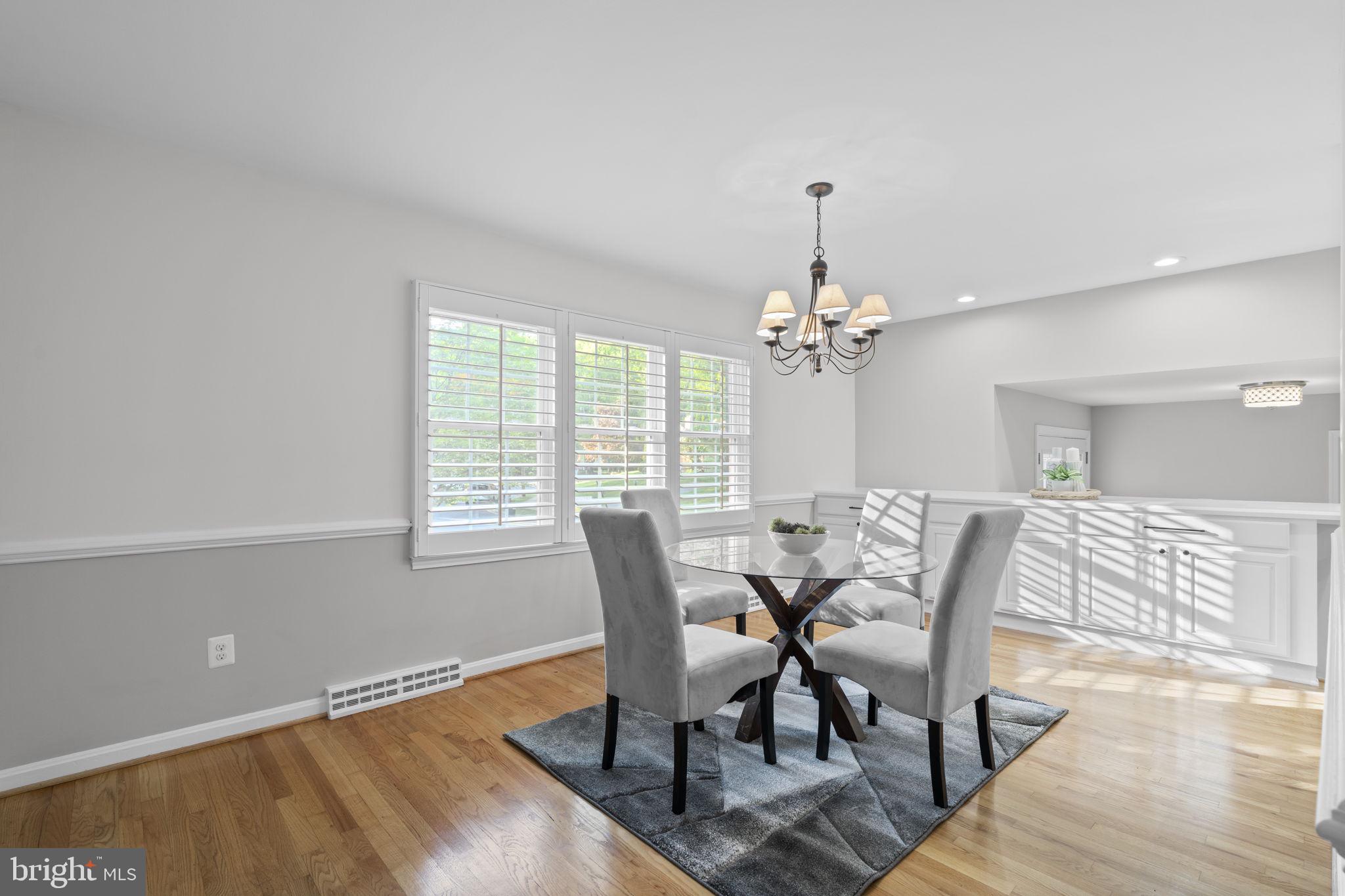 CAMELOT - Residential