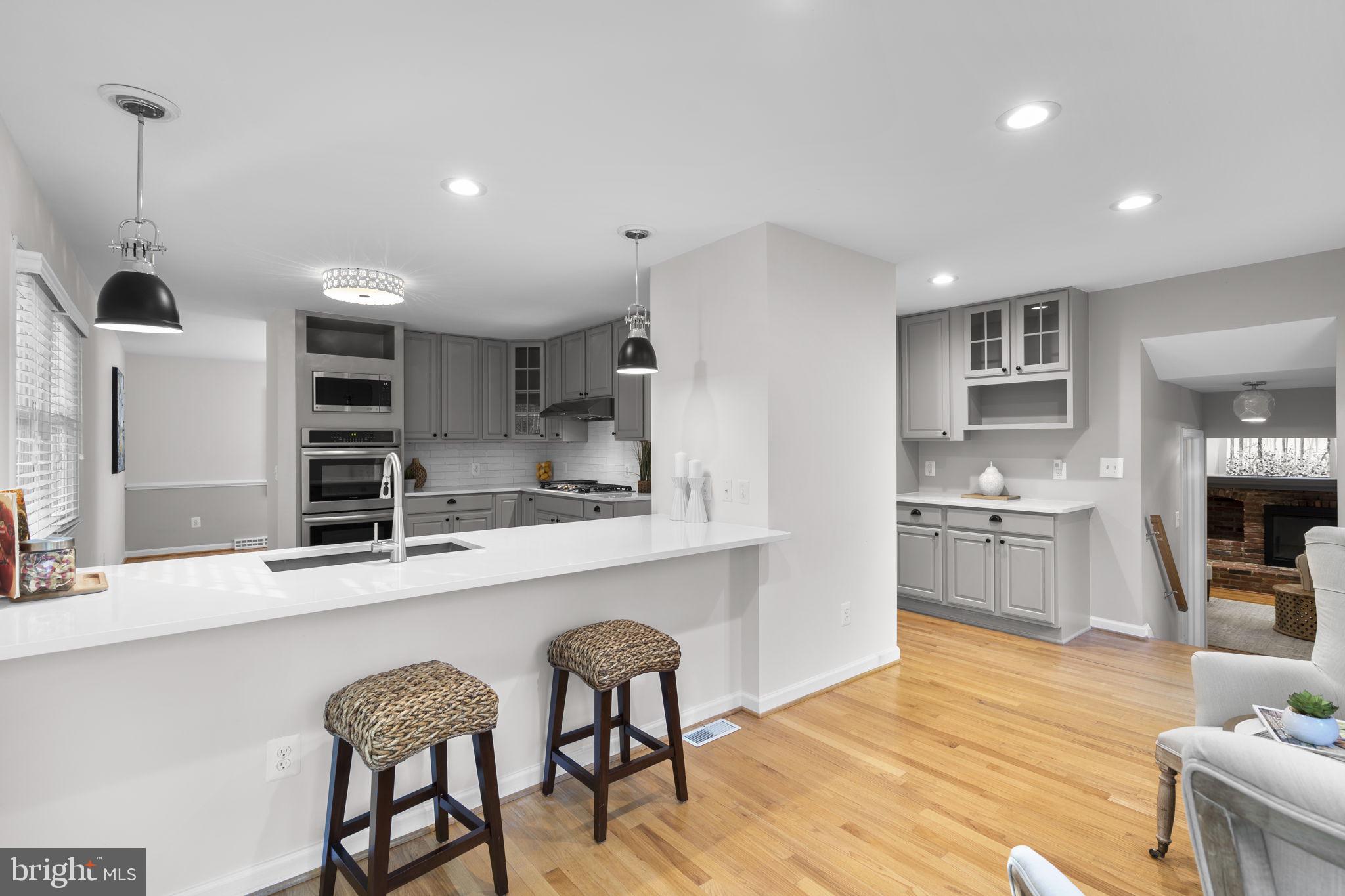 CAMELOT - Residential