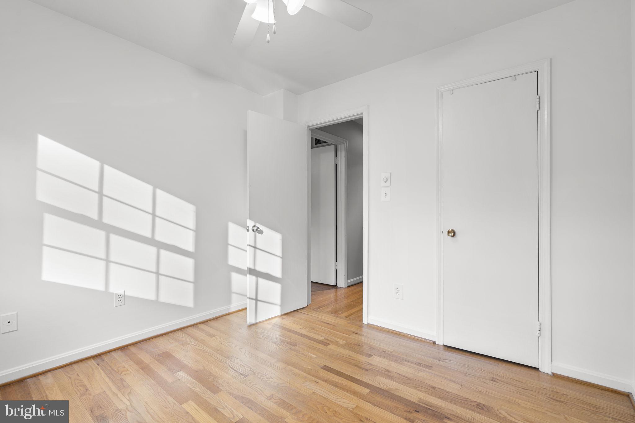 CAMELOT - Residential