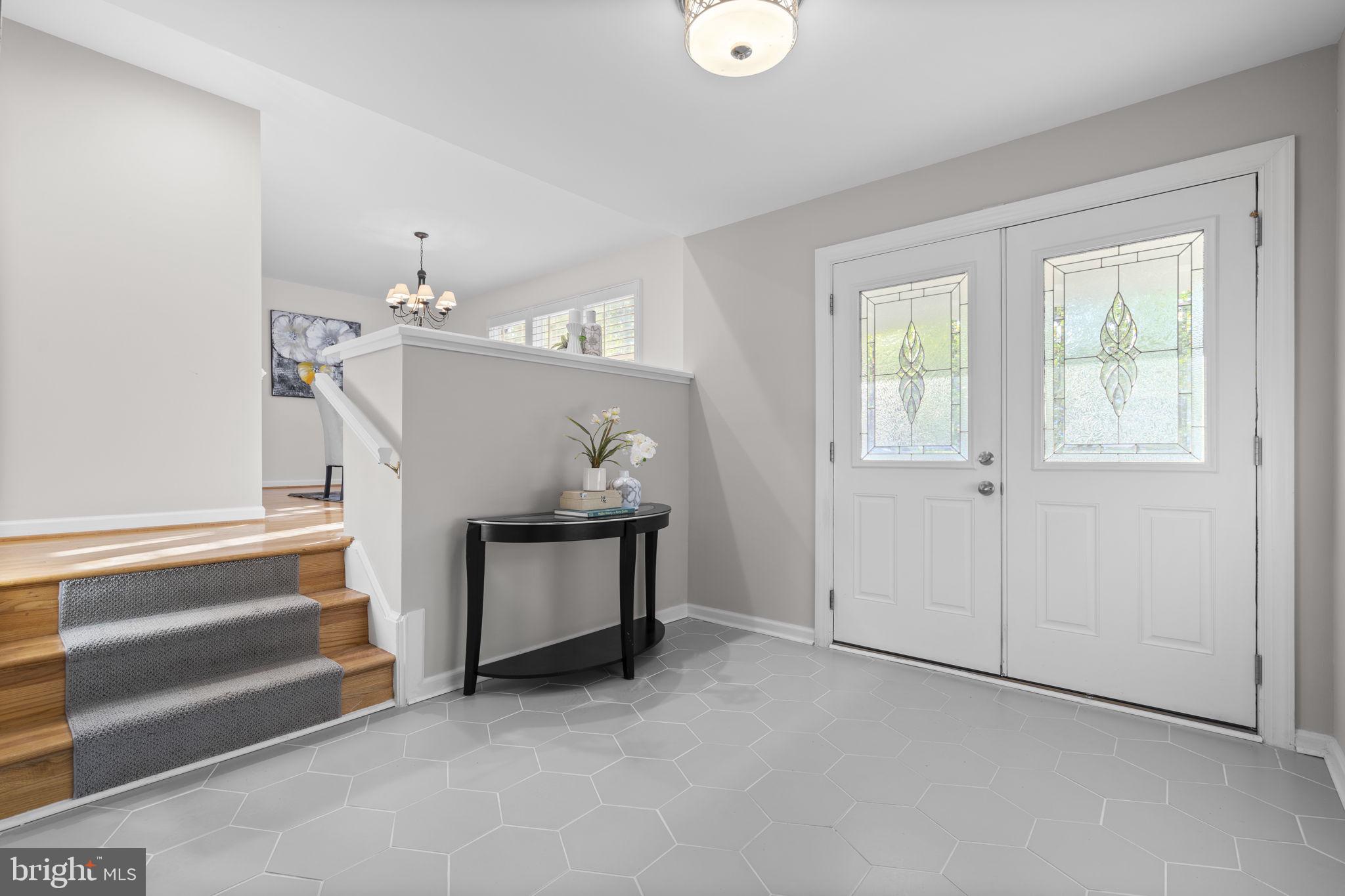 CAMELOT - Residential