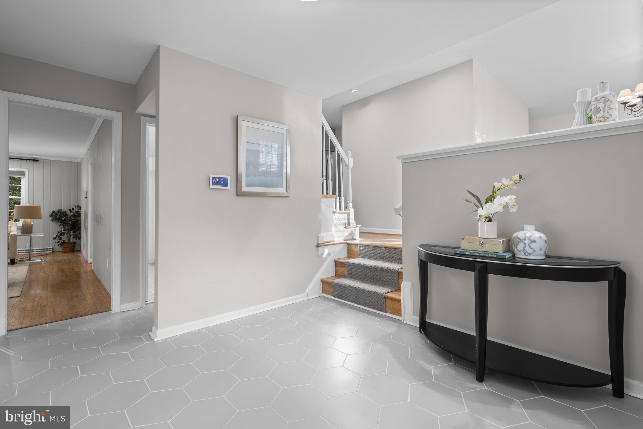 CAMELOT - Residential