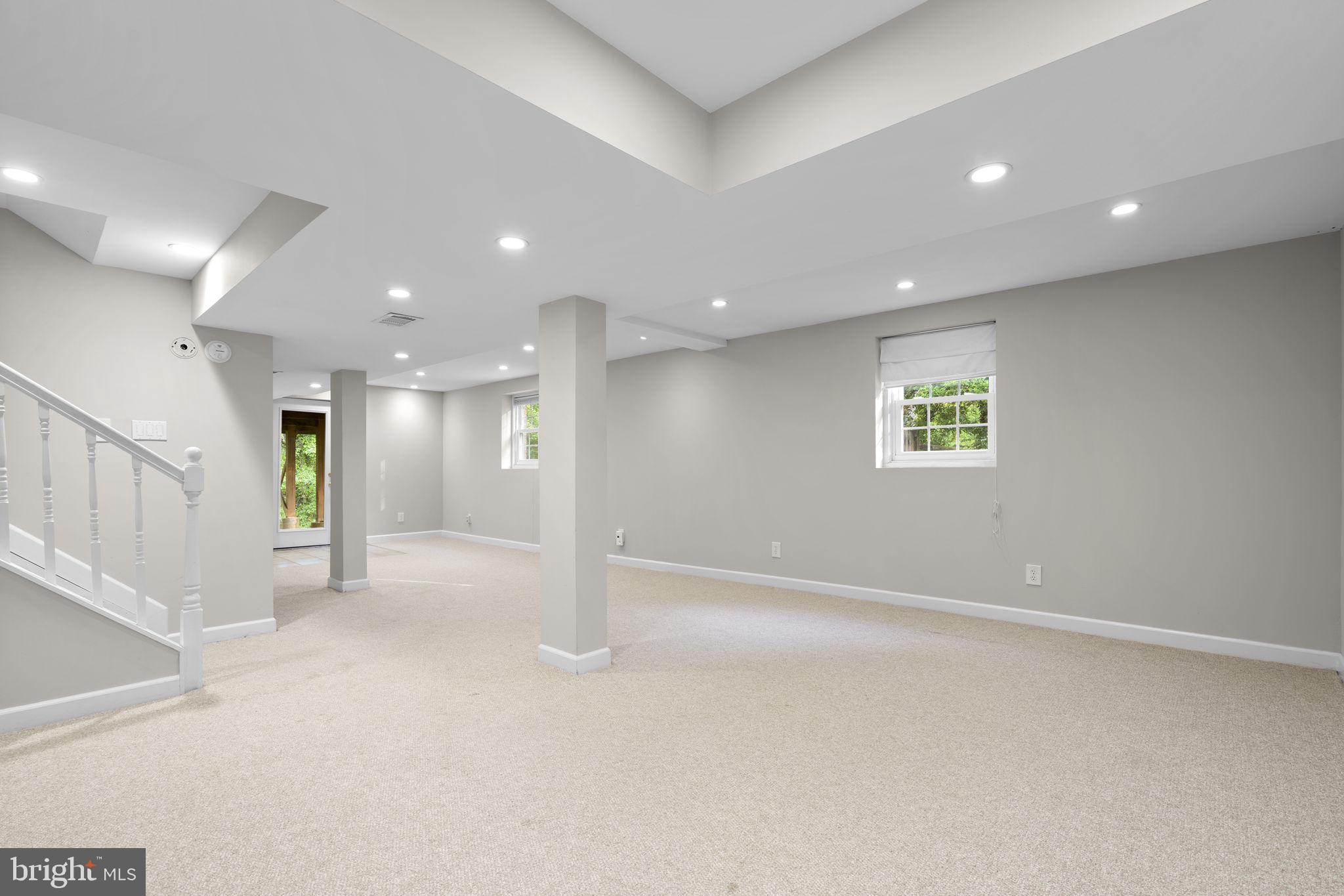 CAMELOT - Residential