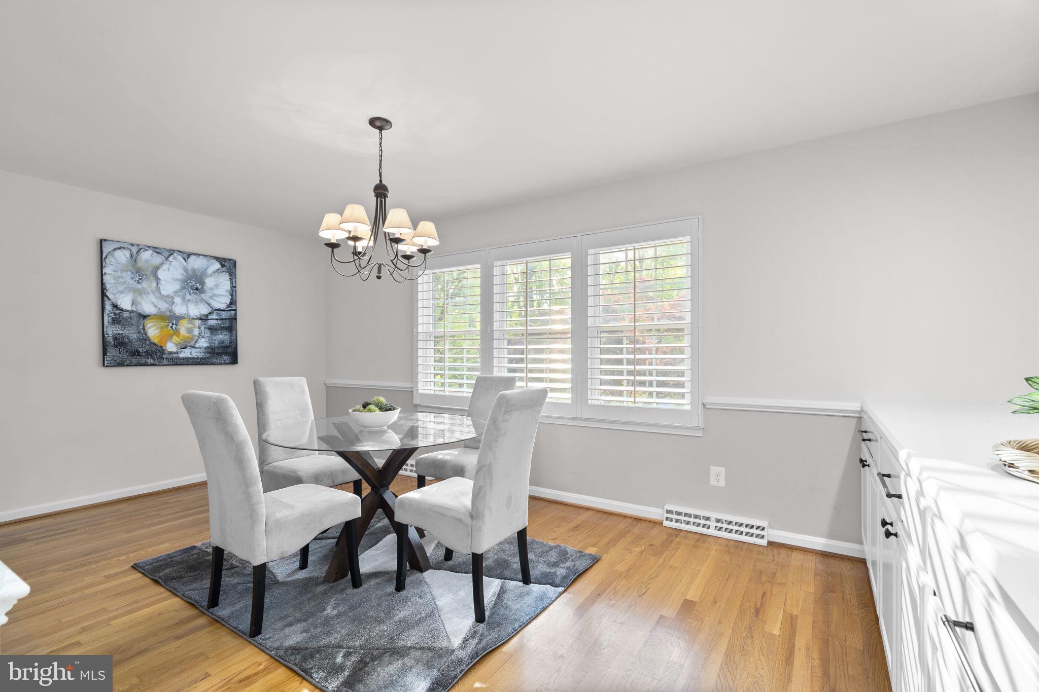 CAMELOT - Residential