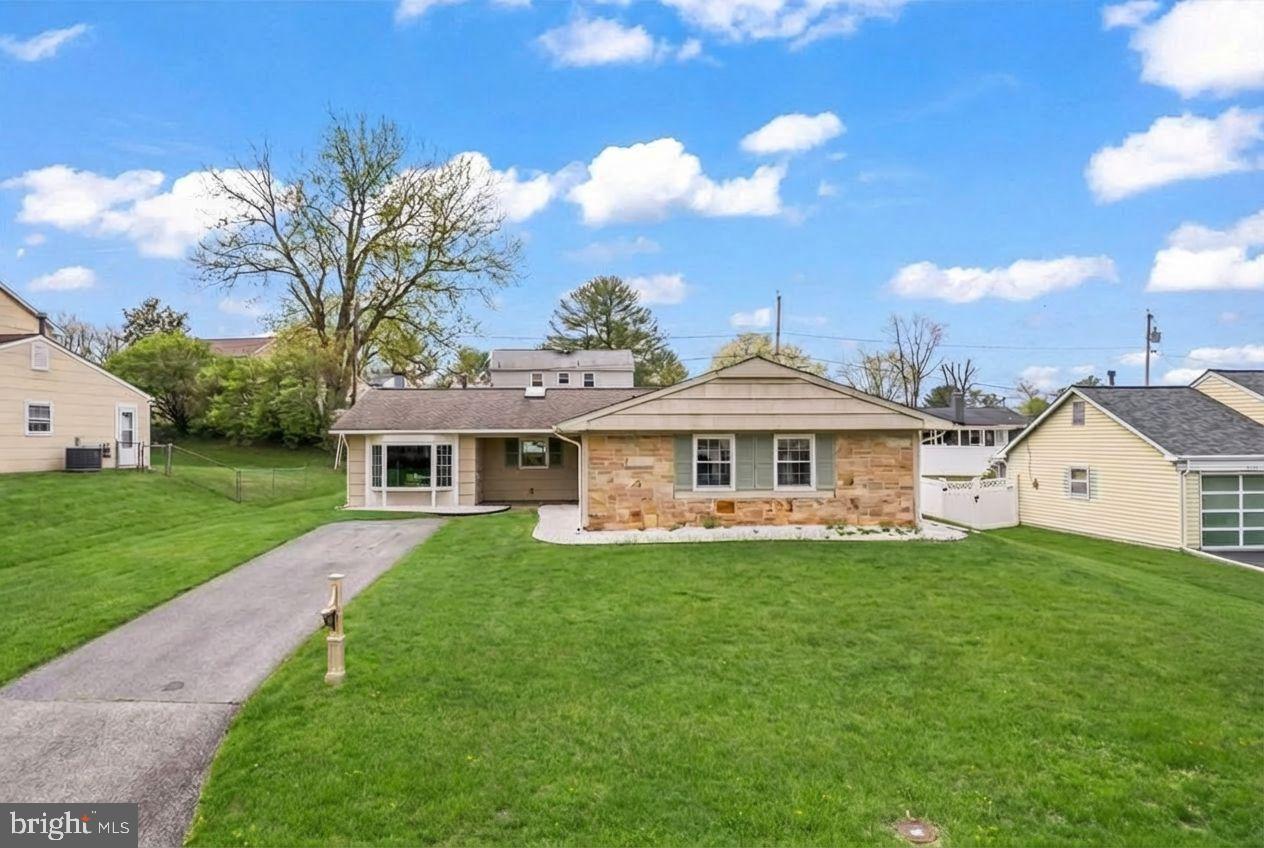 15717 PRESSWICK LANE