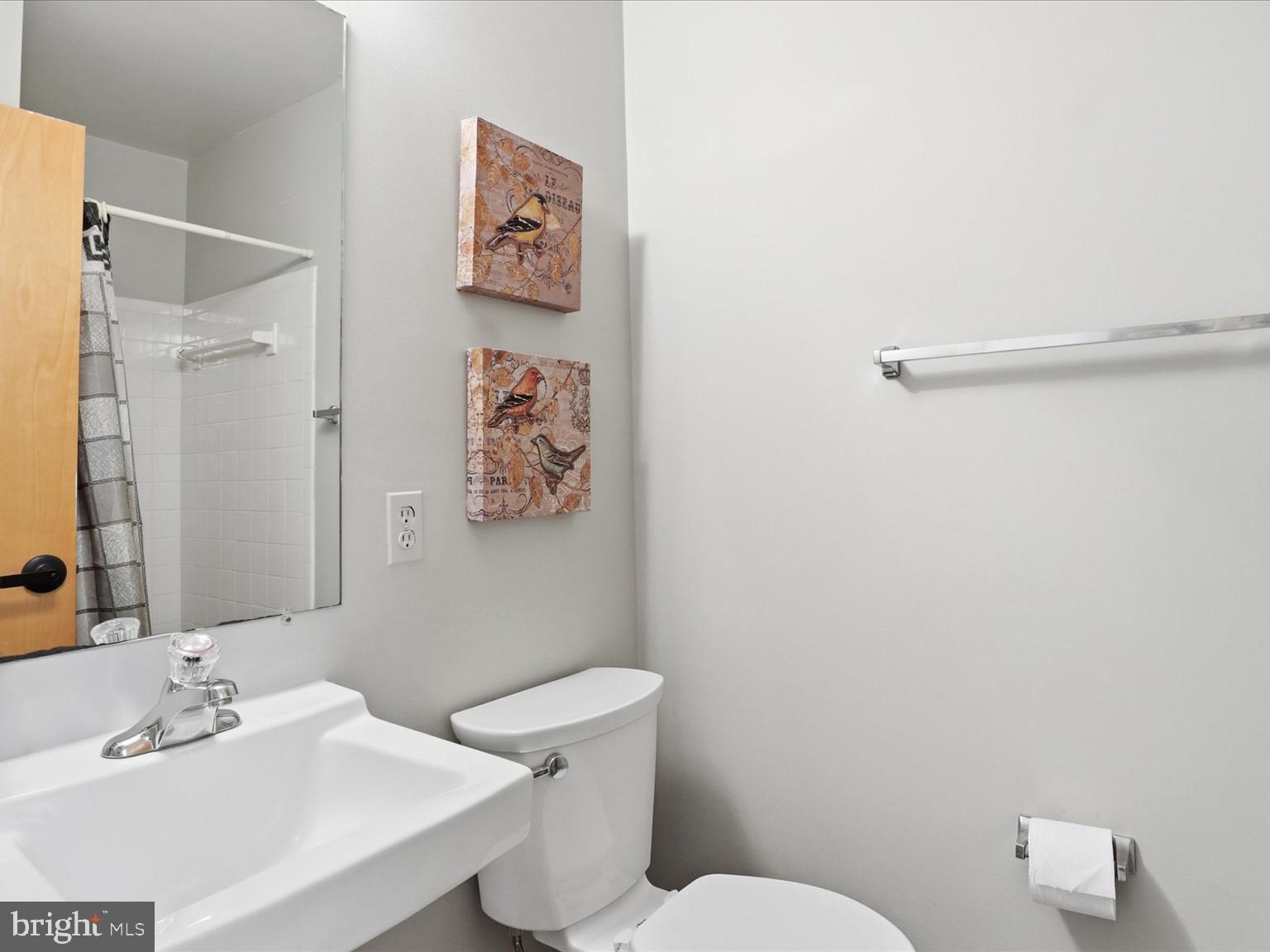 SPRINGFIELD PROFESSSIONAL PARK - Commercial Sale