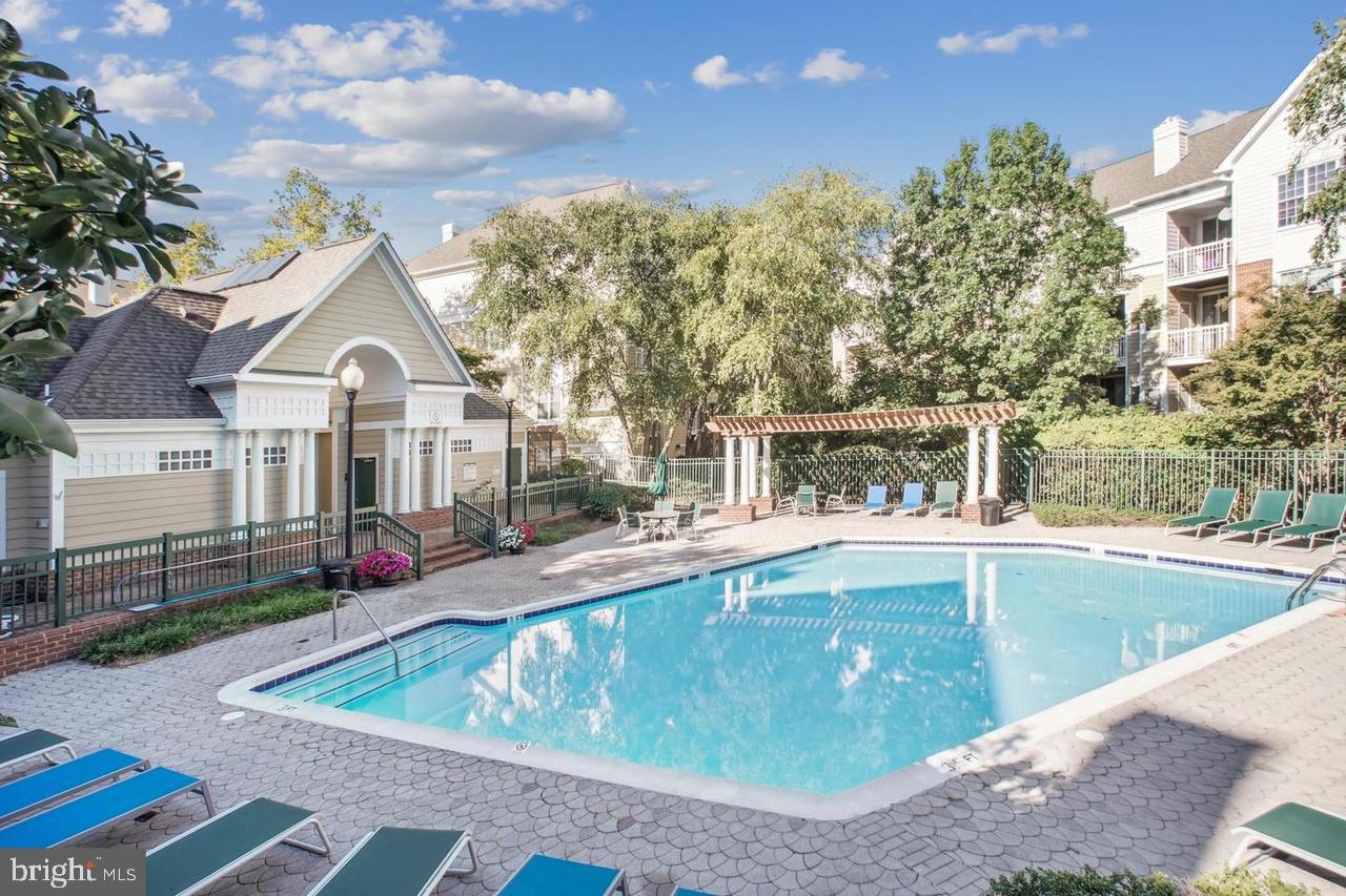 WORLDGATE CONDO - Residential Lease