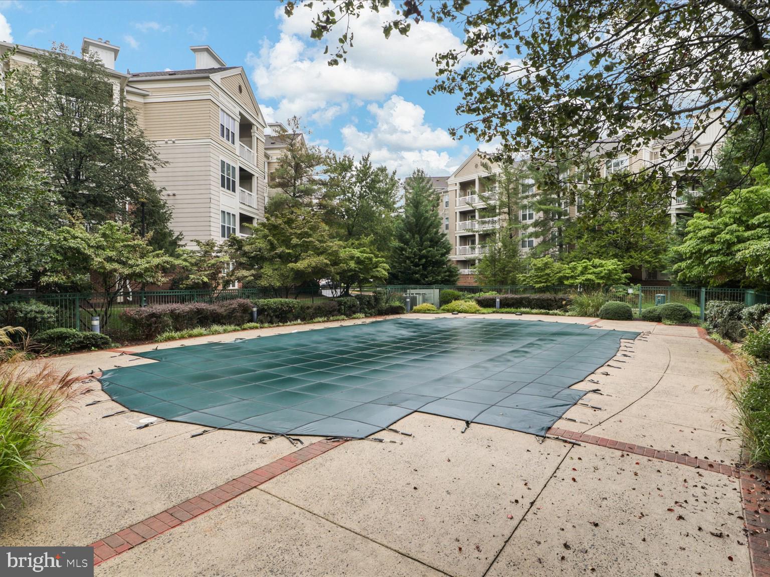 WORLDGATE CONDO - Residential Lease