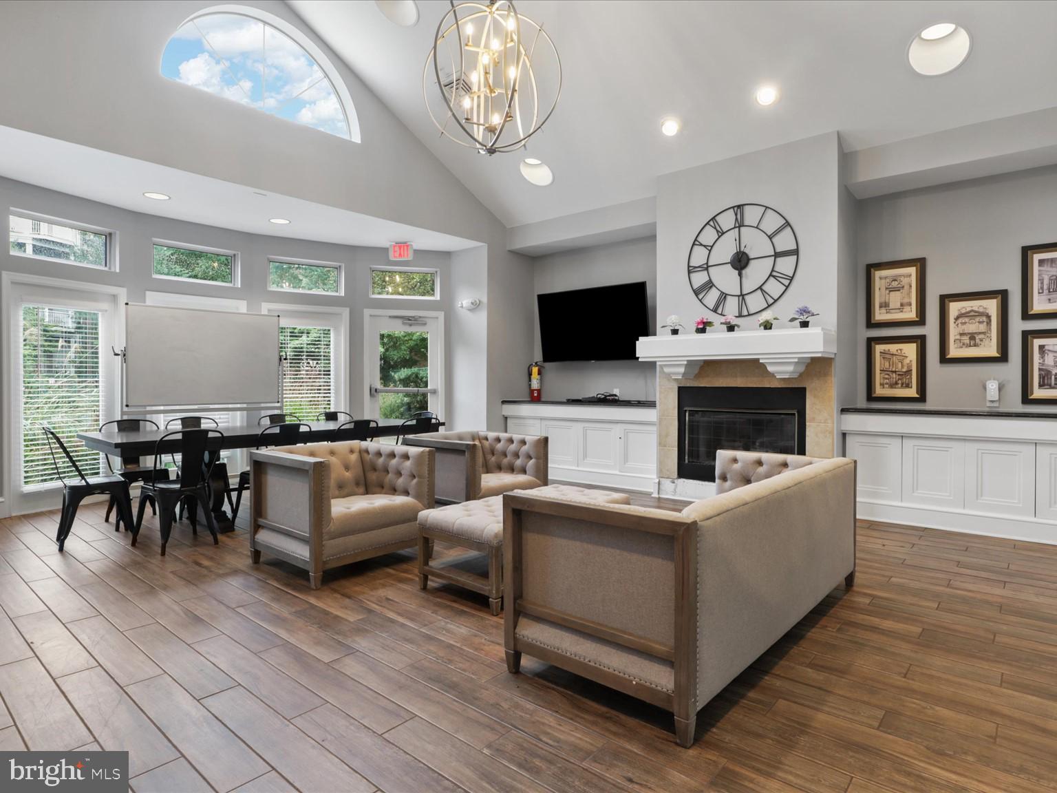 WORLDGATE CONDO - Residential Lease