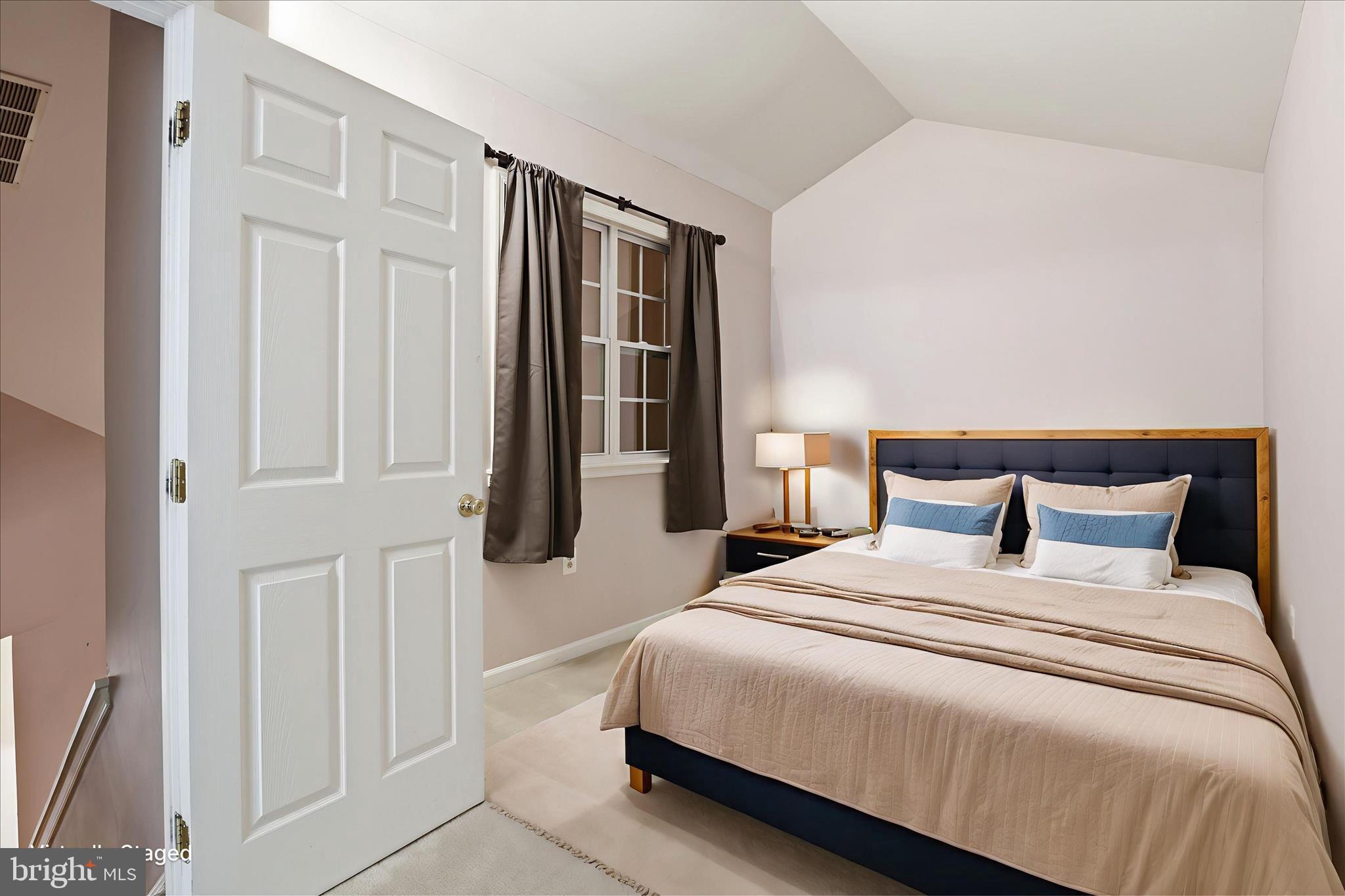 WORLDGATE CONDO - Residential Lease