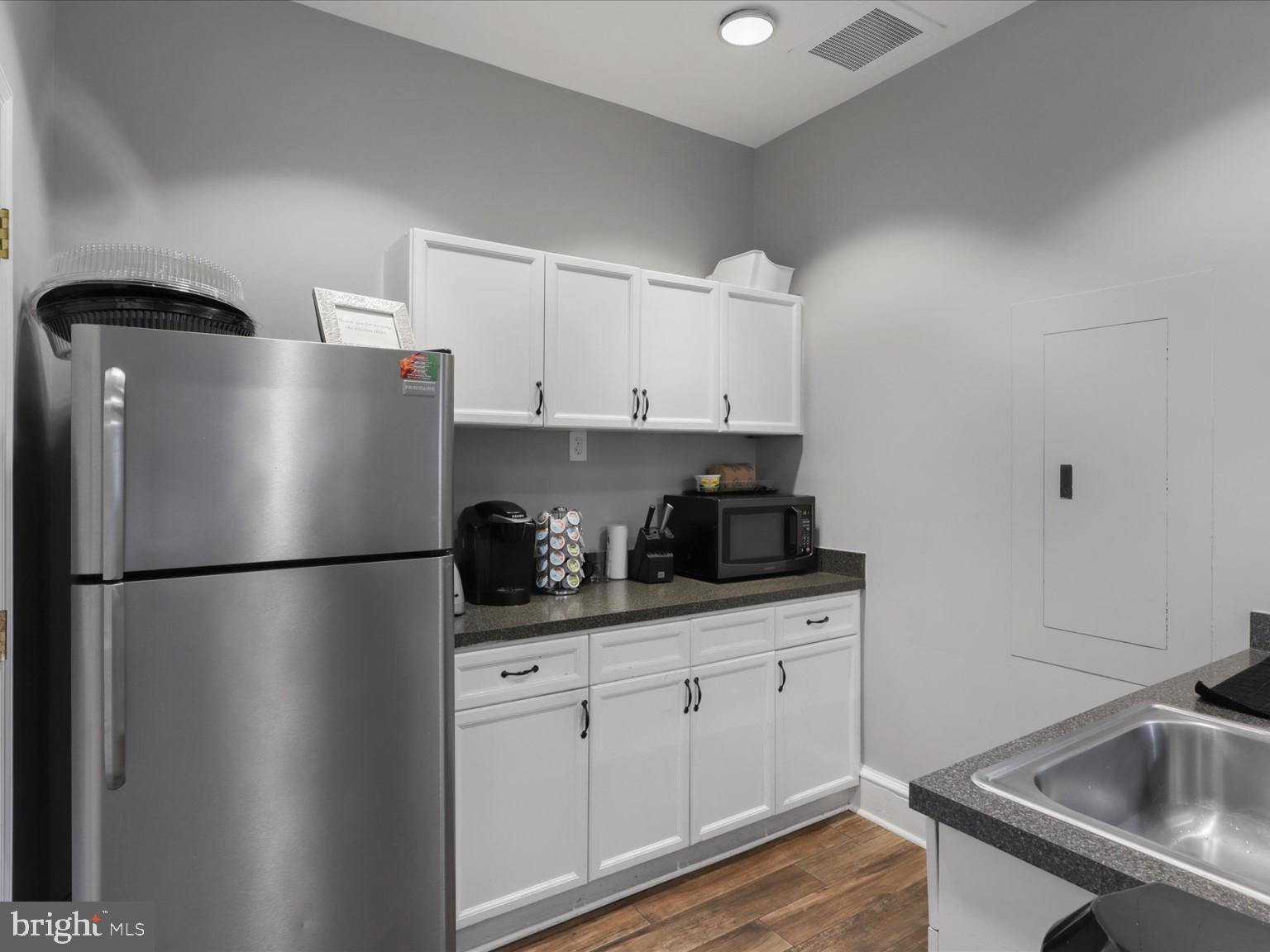 WORLDGATE CONDO - Residential Lease