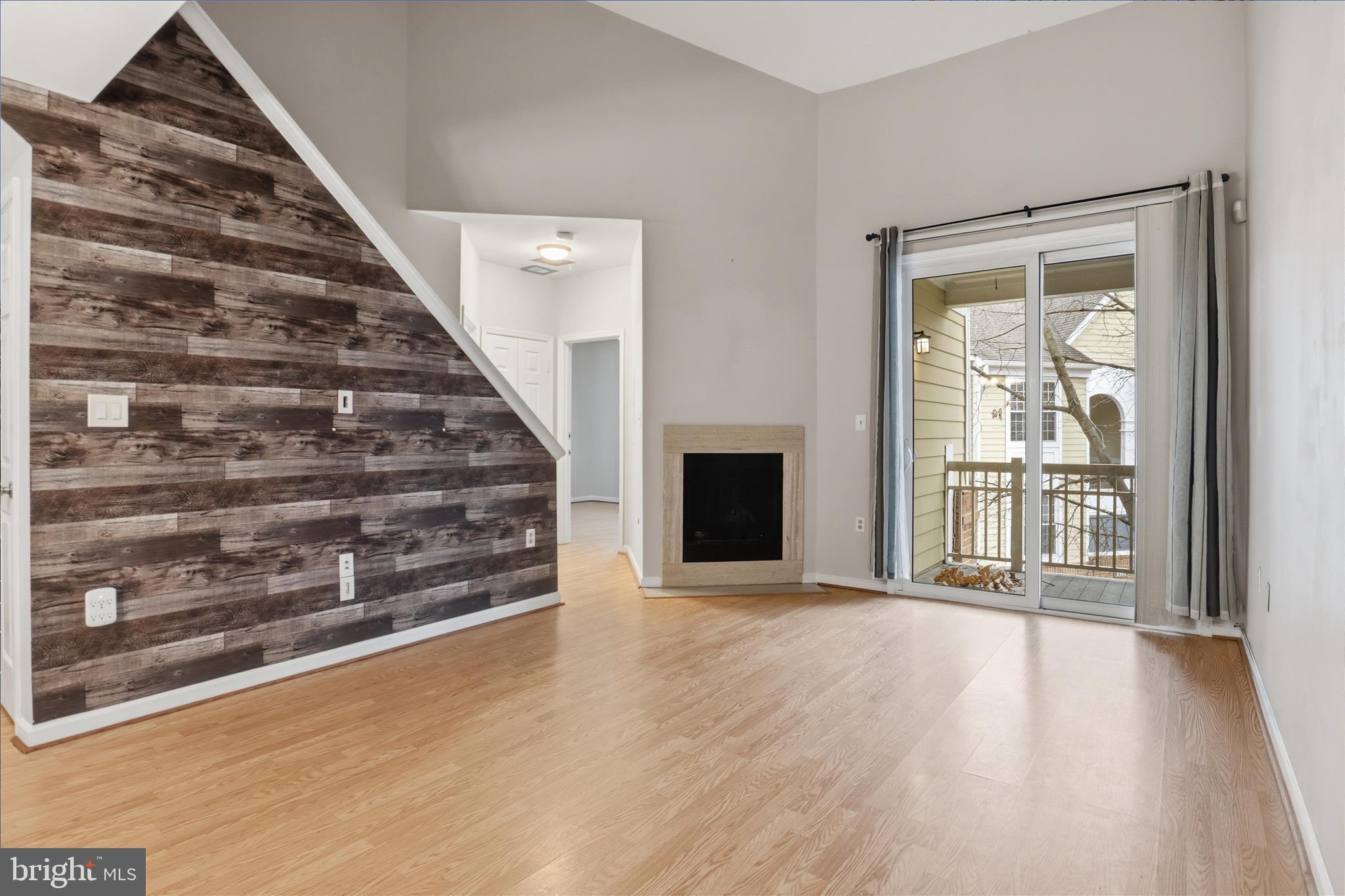 WORLDGATE CONDO - Residential Lease