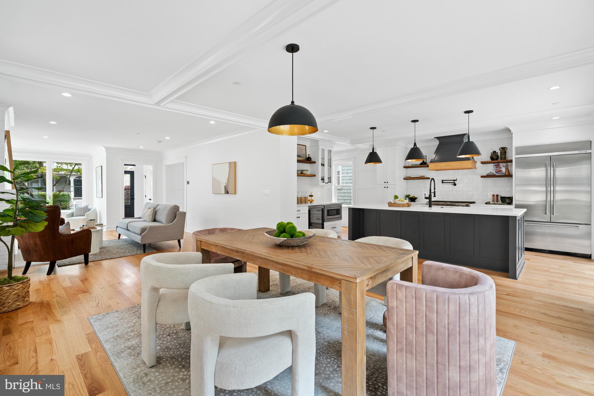 MURRAY HILL - Residential