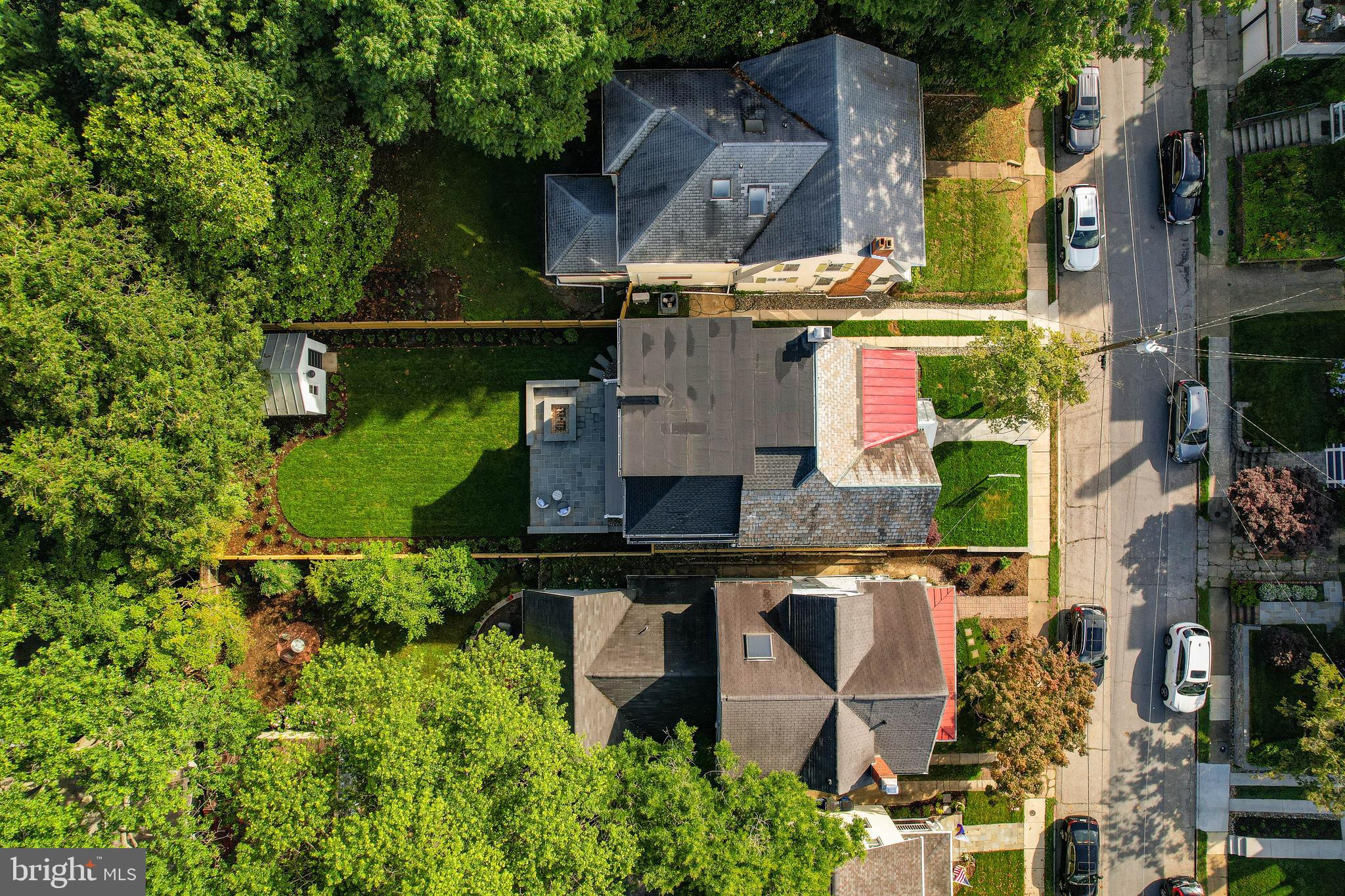 MURRAY HILL - Residential