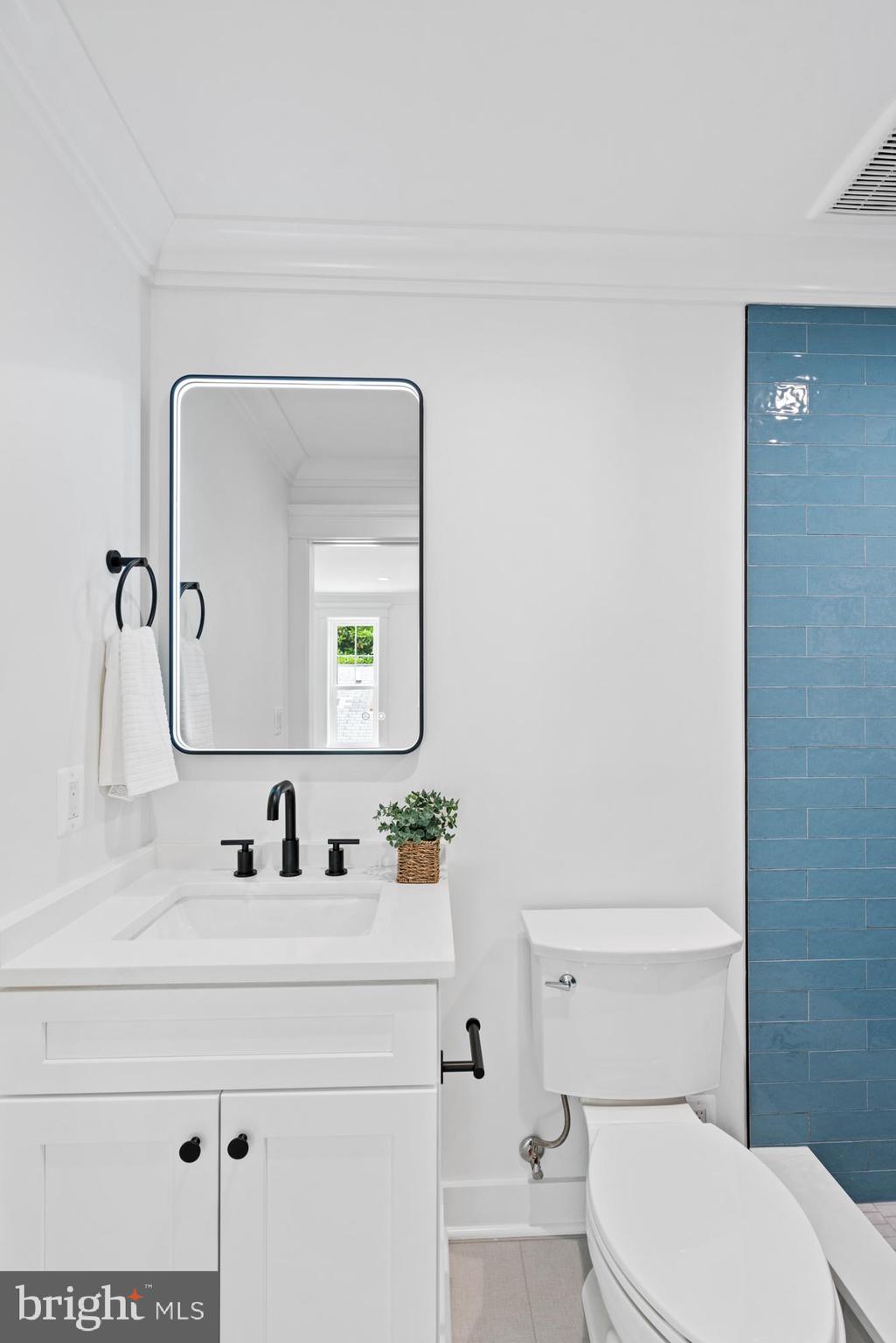 MURRAY HILL - Residential