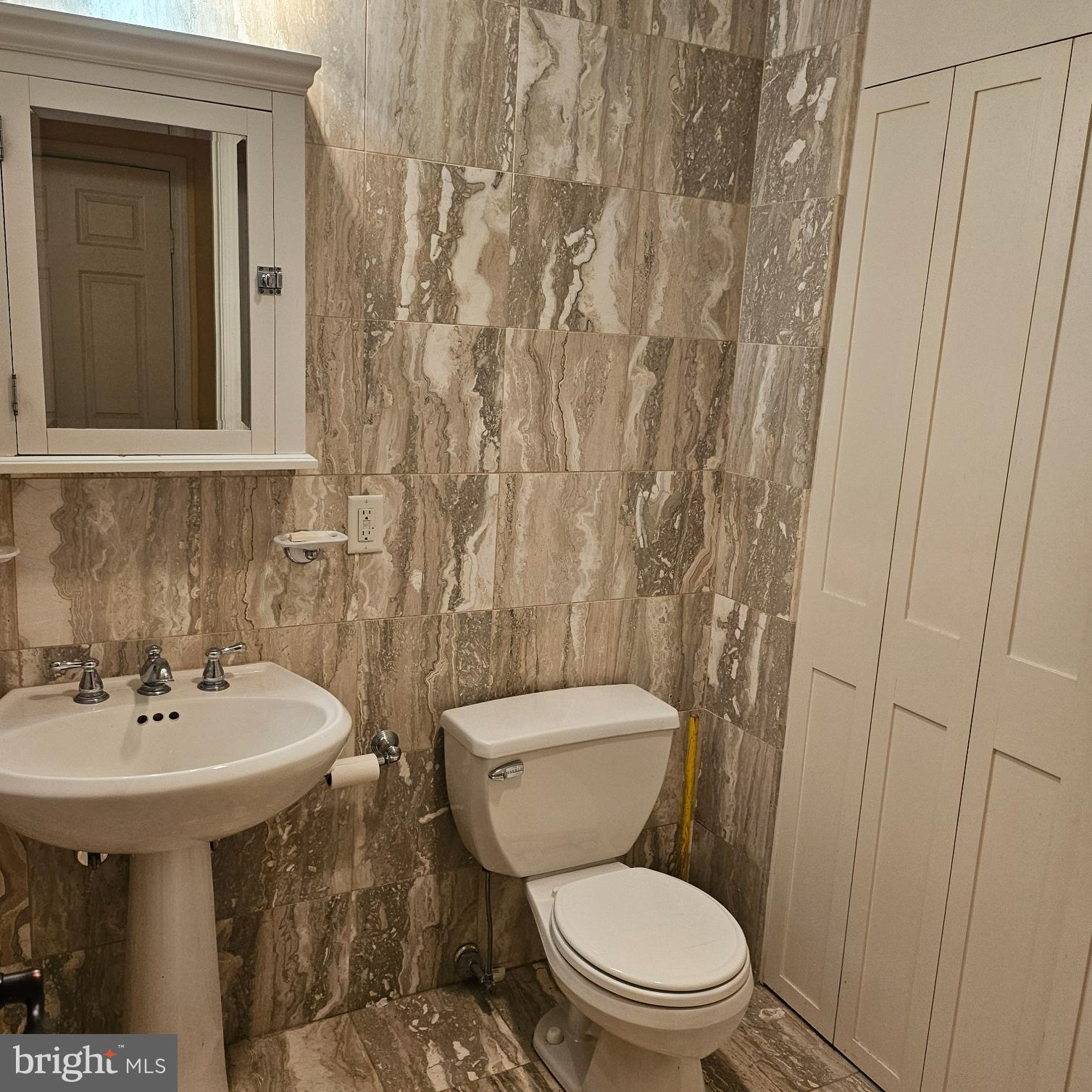 TUSCANY-CANTERBURY - Residential