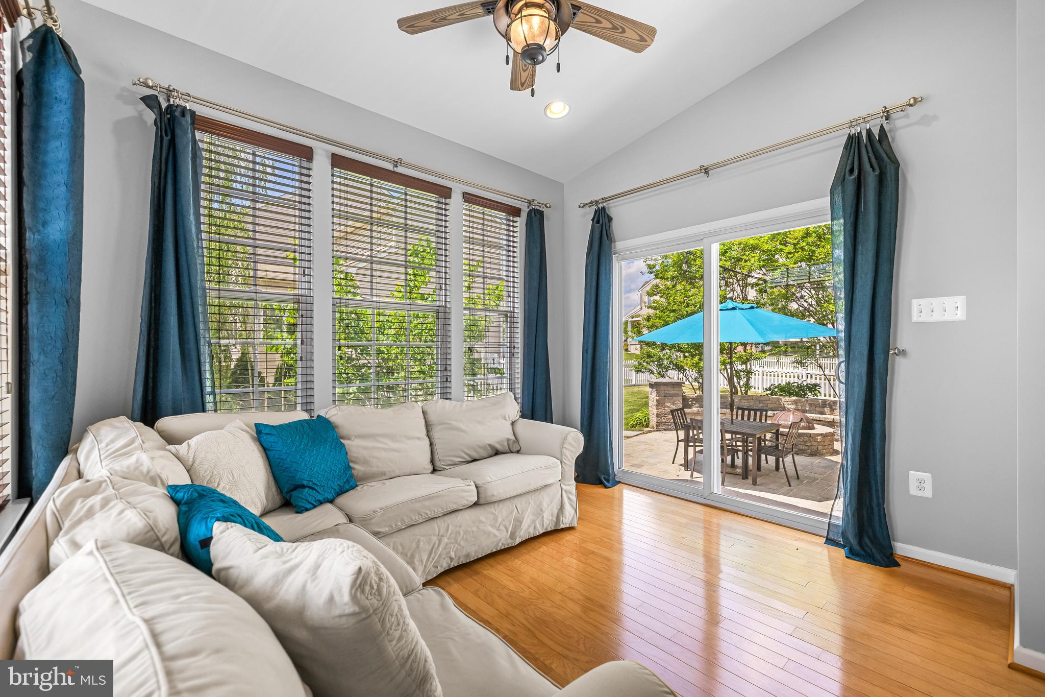PERRY MEADOWS - Residential