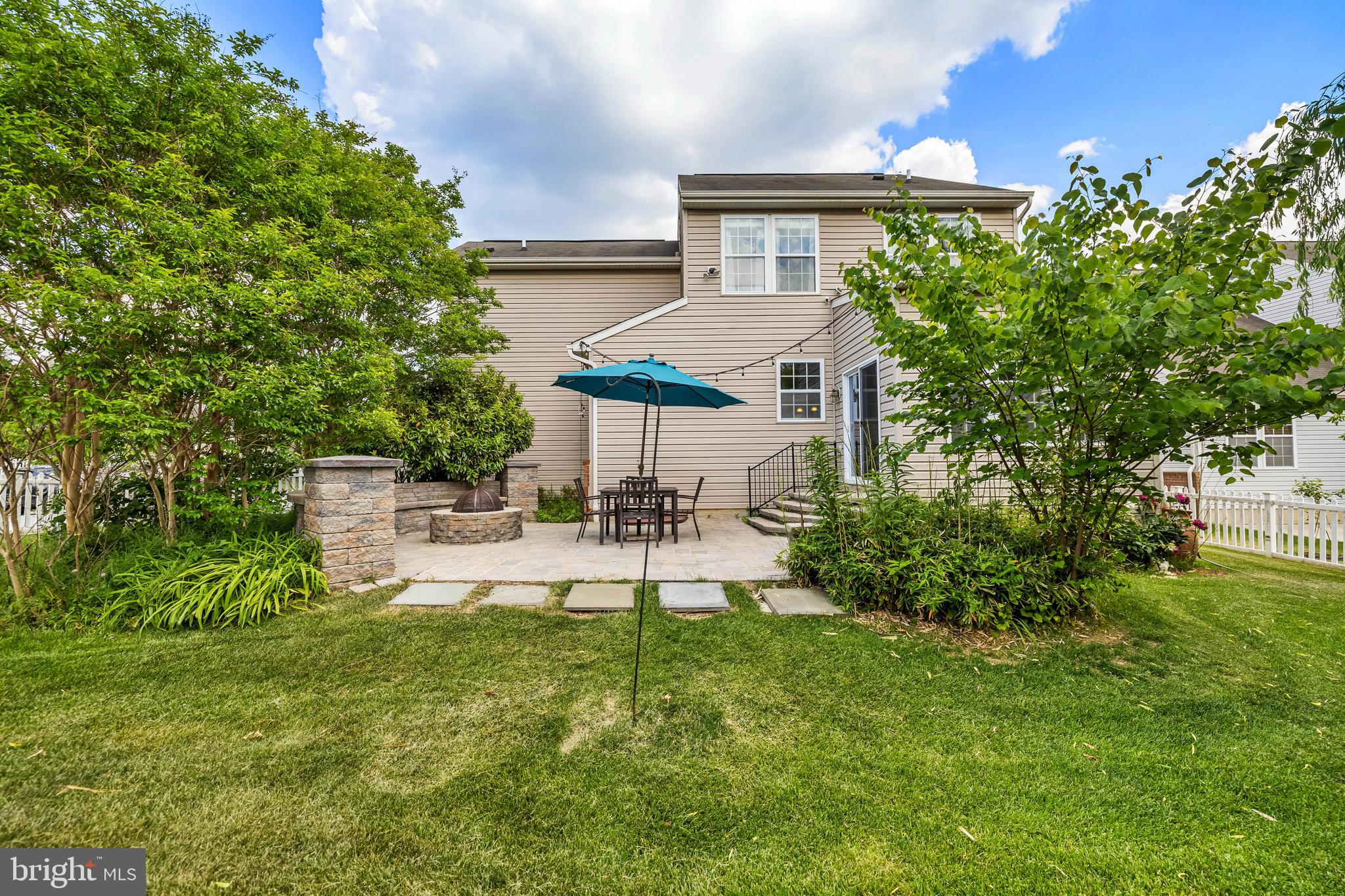 PERRY MEADOWS - Residential