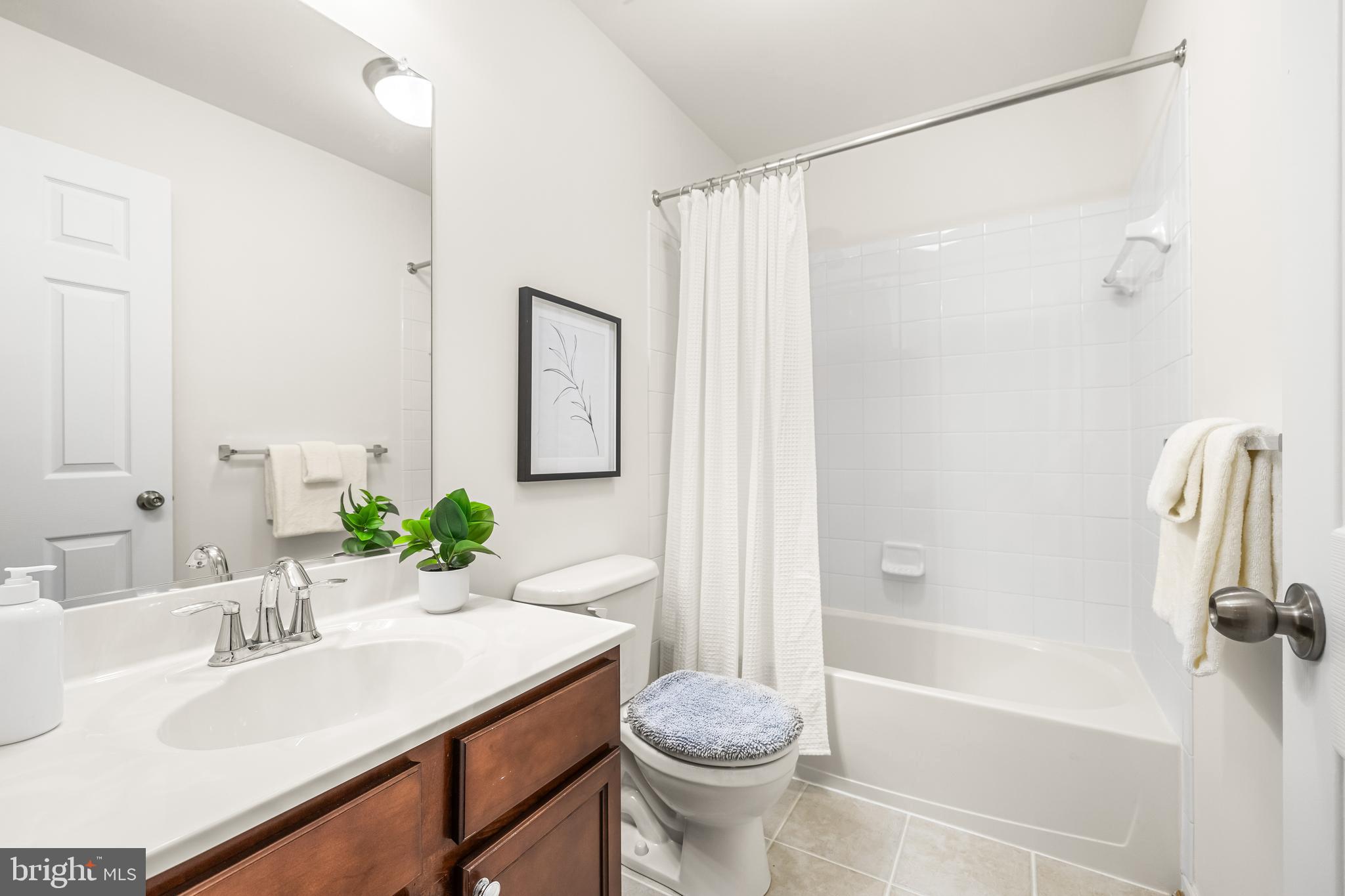 PERRY MEADOWS - Residential