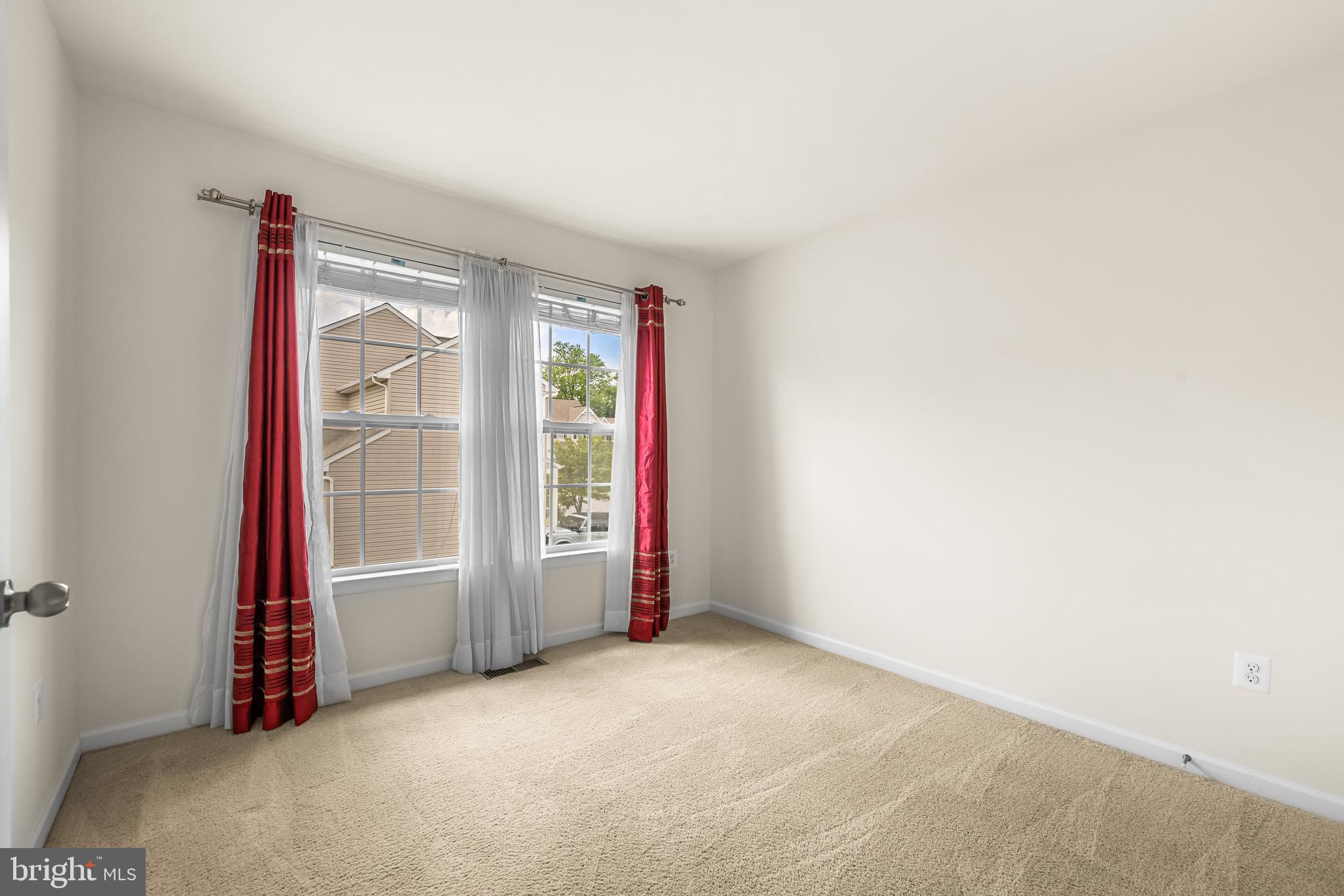 PERRY MEADOWS - Residential