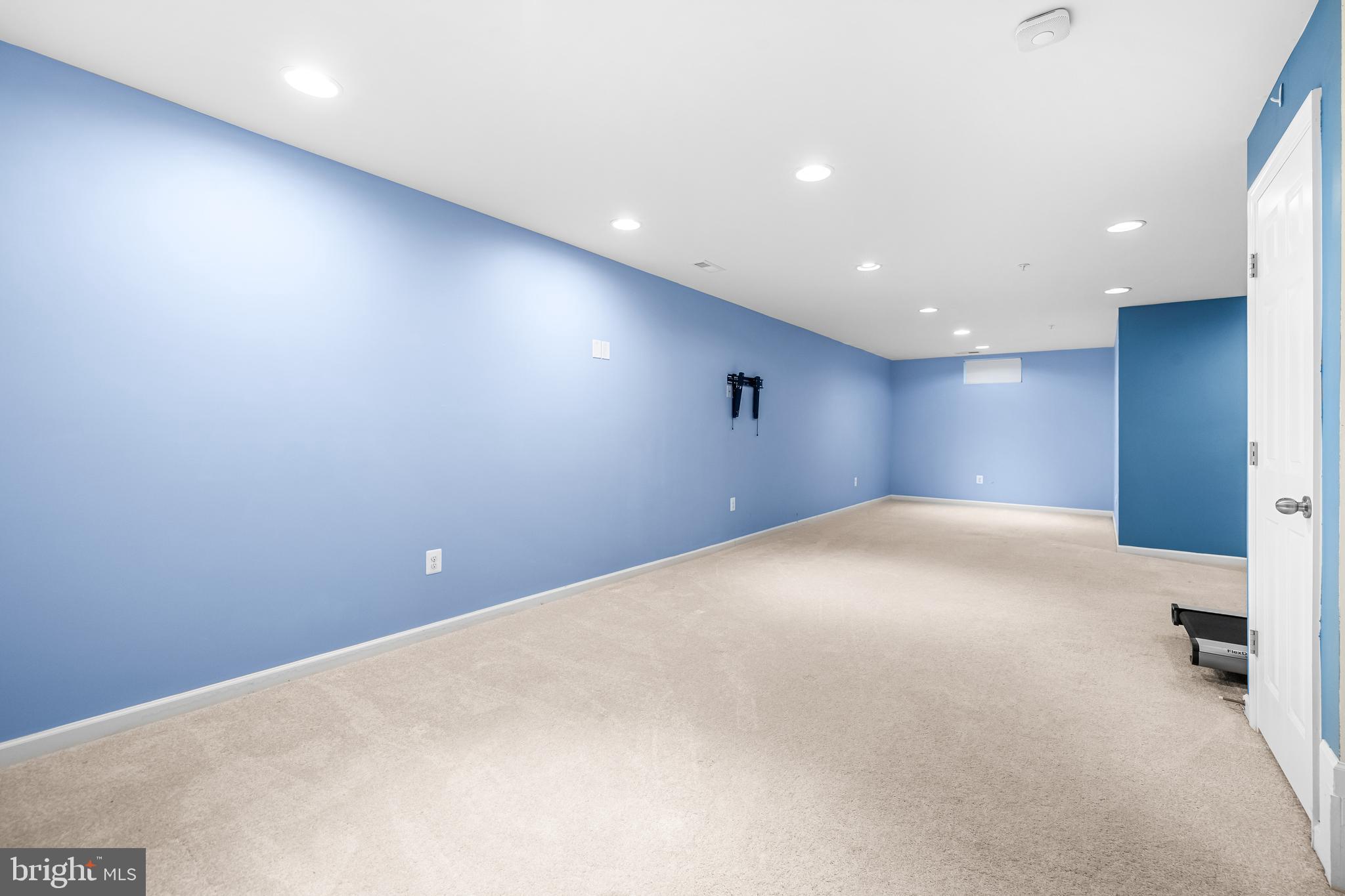 PERRY MEADOWS - Residential